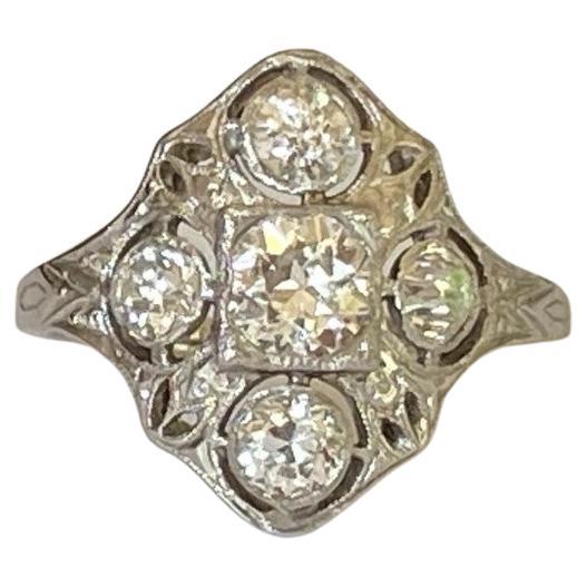 Navette Dinner-Ring mit fünf Diamanten im Art déco-Stil