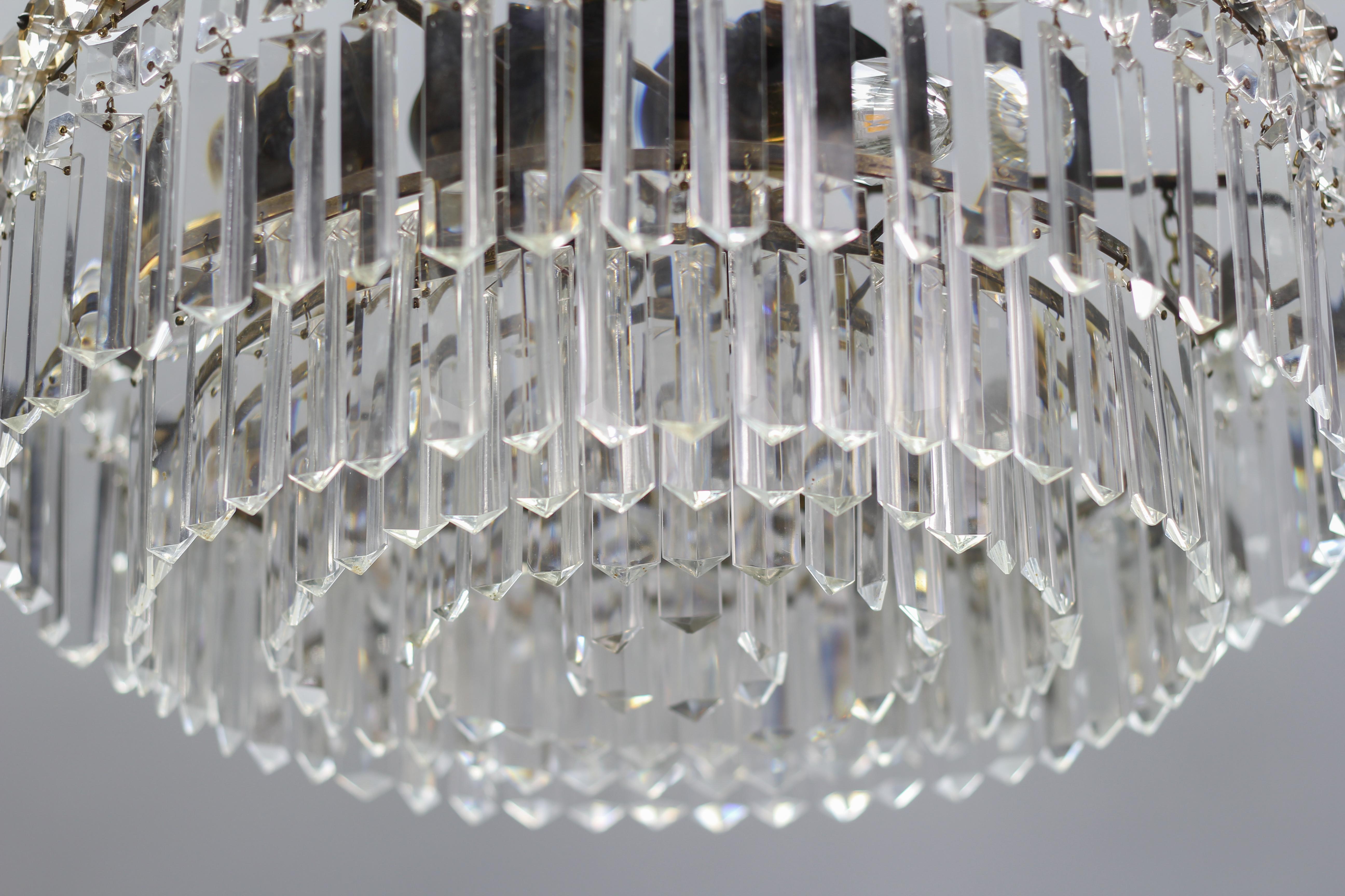Mid-20th Century Art Deco Style Five-Tiered Three-Light Crystal Glass and Brass Chandelier For Sale
