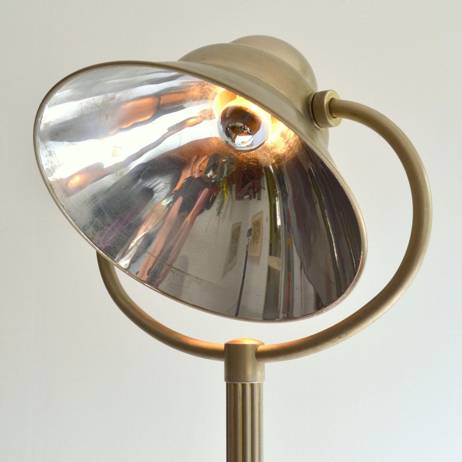 Art Deco Floor Lamp 1920's with Adjustable Shade in Nickel Attributed to Gispen  For Sale 7