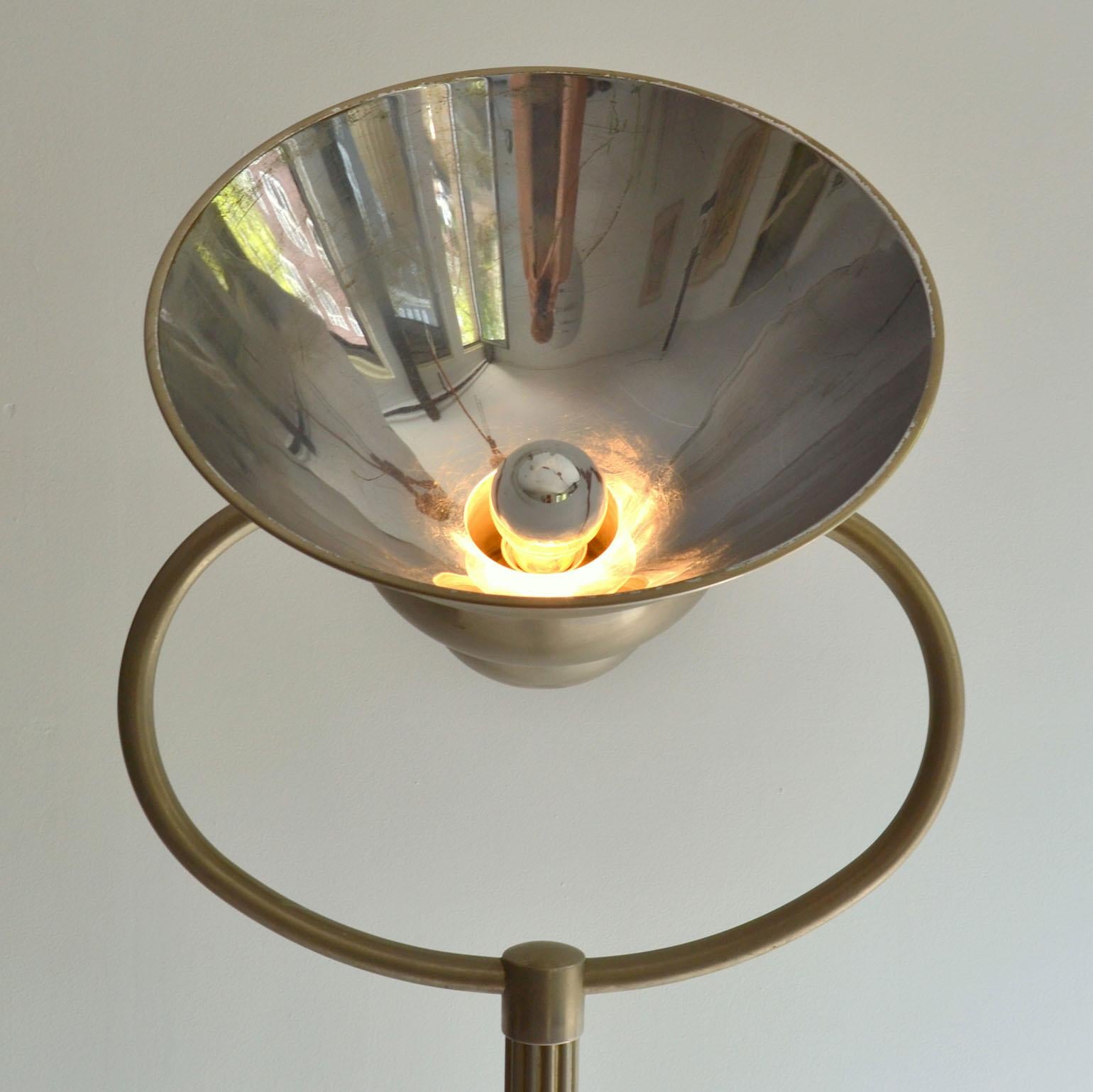 Art Deco Floor Lamp 1920's with Adjustable Shade in Nickel Attributed to Gispen  For Sale 8