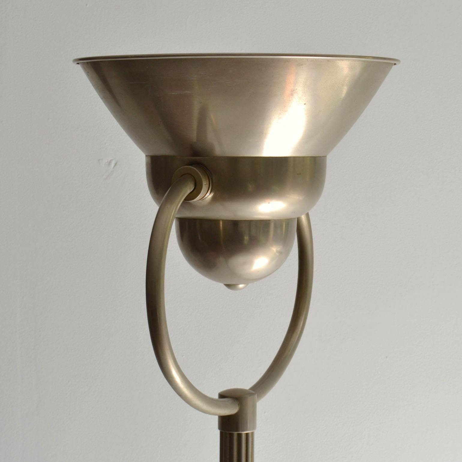 Art Deco Floor Lamp 1920's with Adjustable Shade in Nickel Attributed to Gispen  For Sale 9