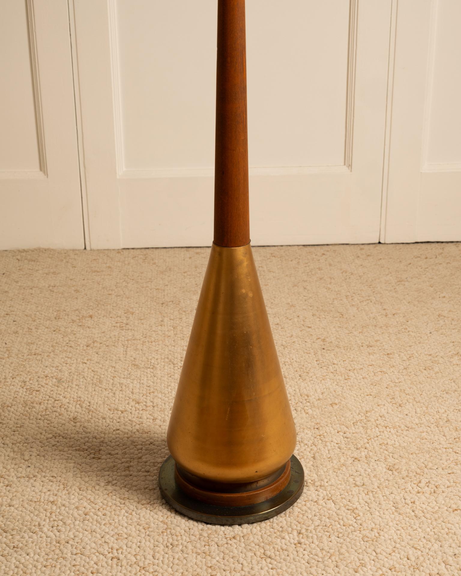 Brass Art deco floor lamp - 1930s For Sale