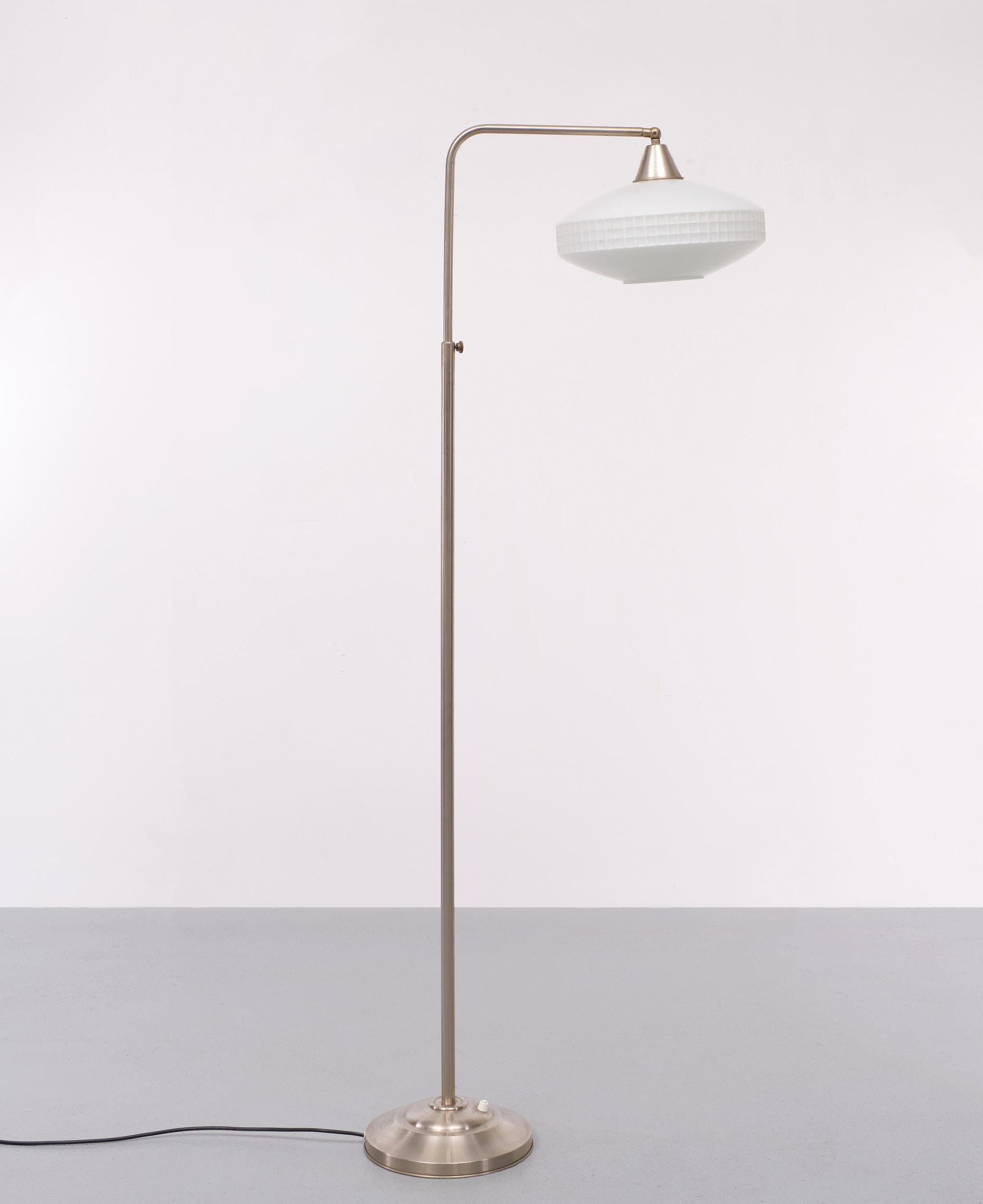 Art Deco floor lamp  Attributed to Willem H Gispen  1930s  For Sale 1