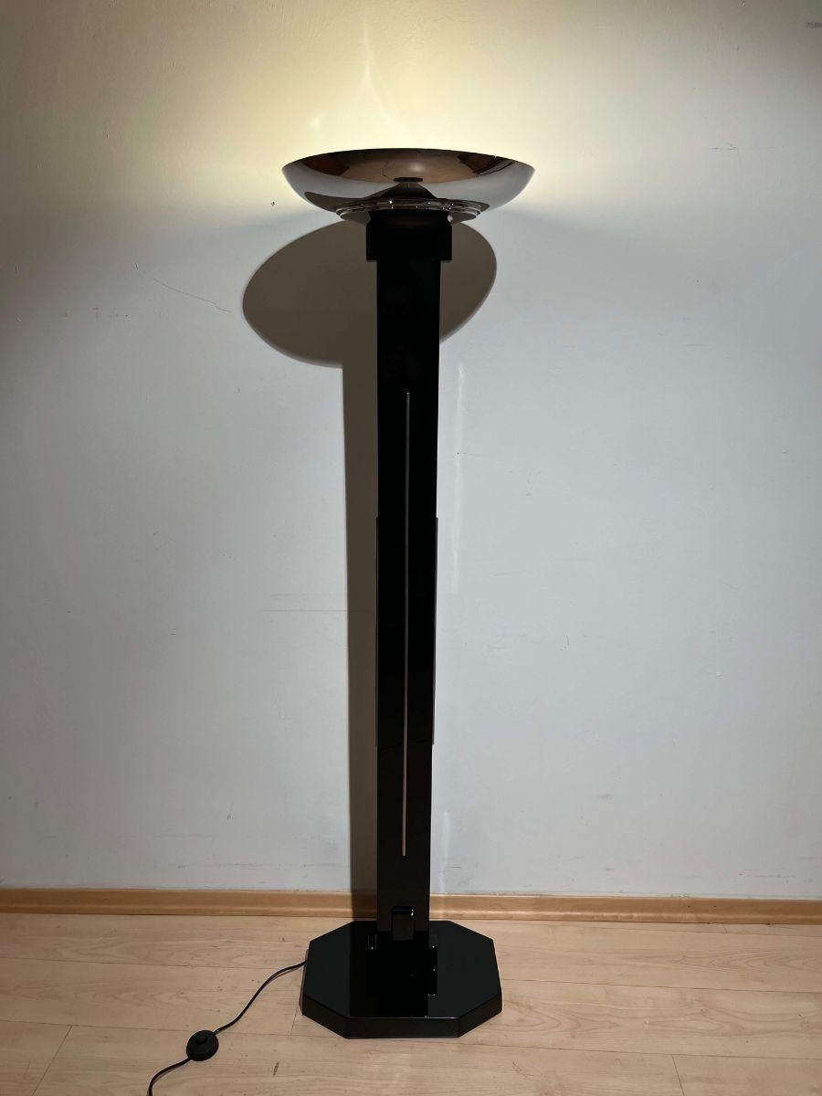 Art Deco Floor Lamp, Black Lacquer and Chrome, France circa 1930 For Sale 2