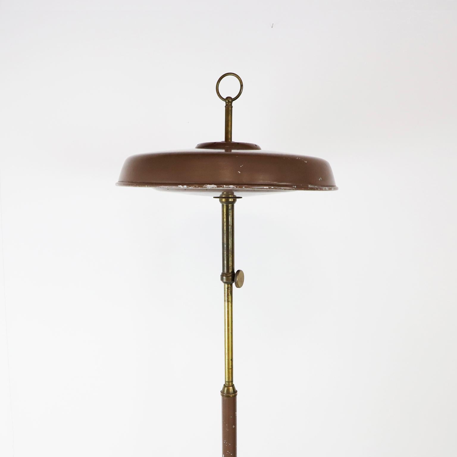 American Art Deco Floor Lamp. Brass Details, circa 1930s For Sale