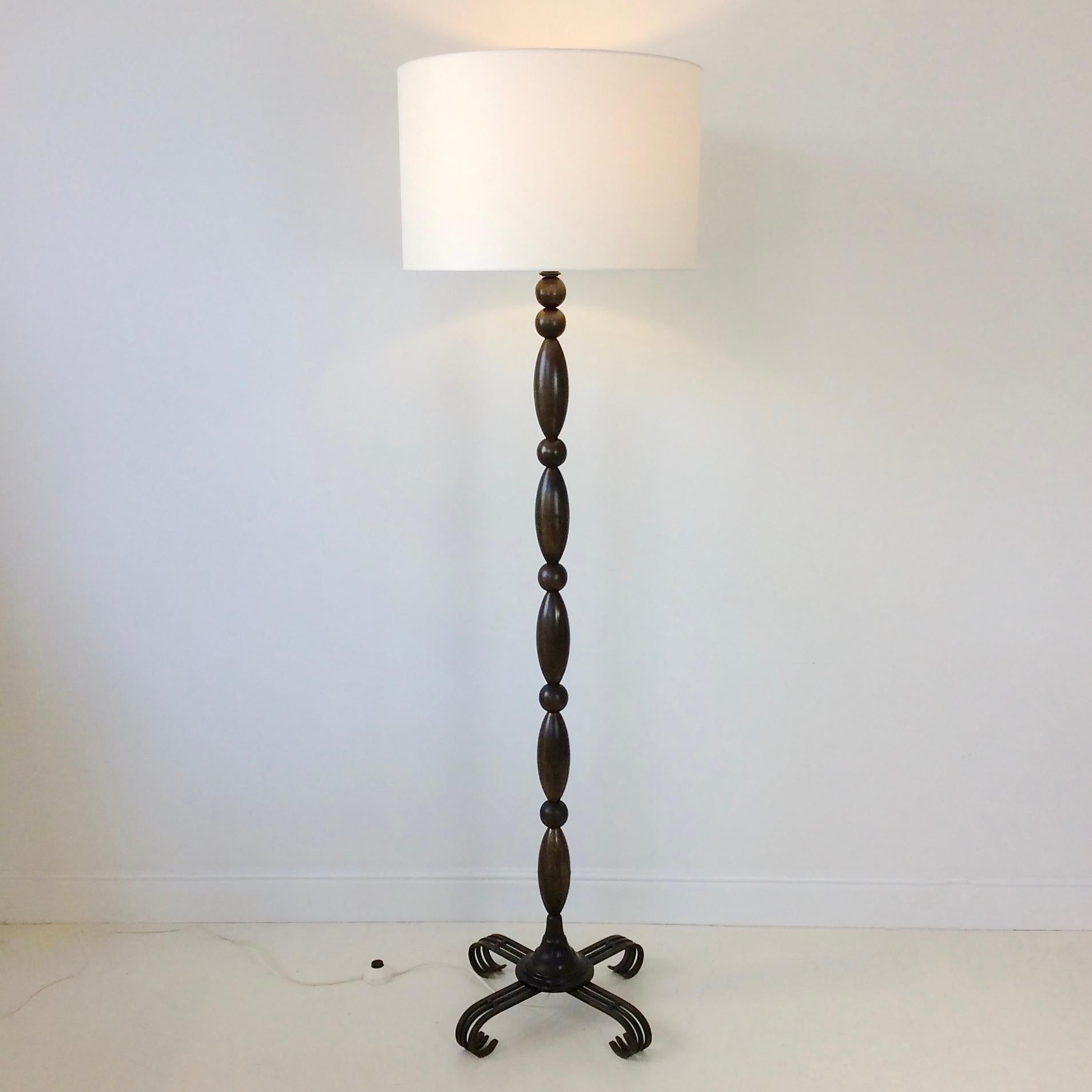 French Art Deco Floor Lamp, c.1940 France For Sale
