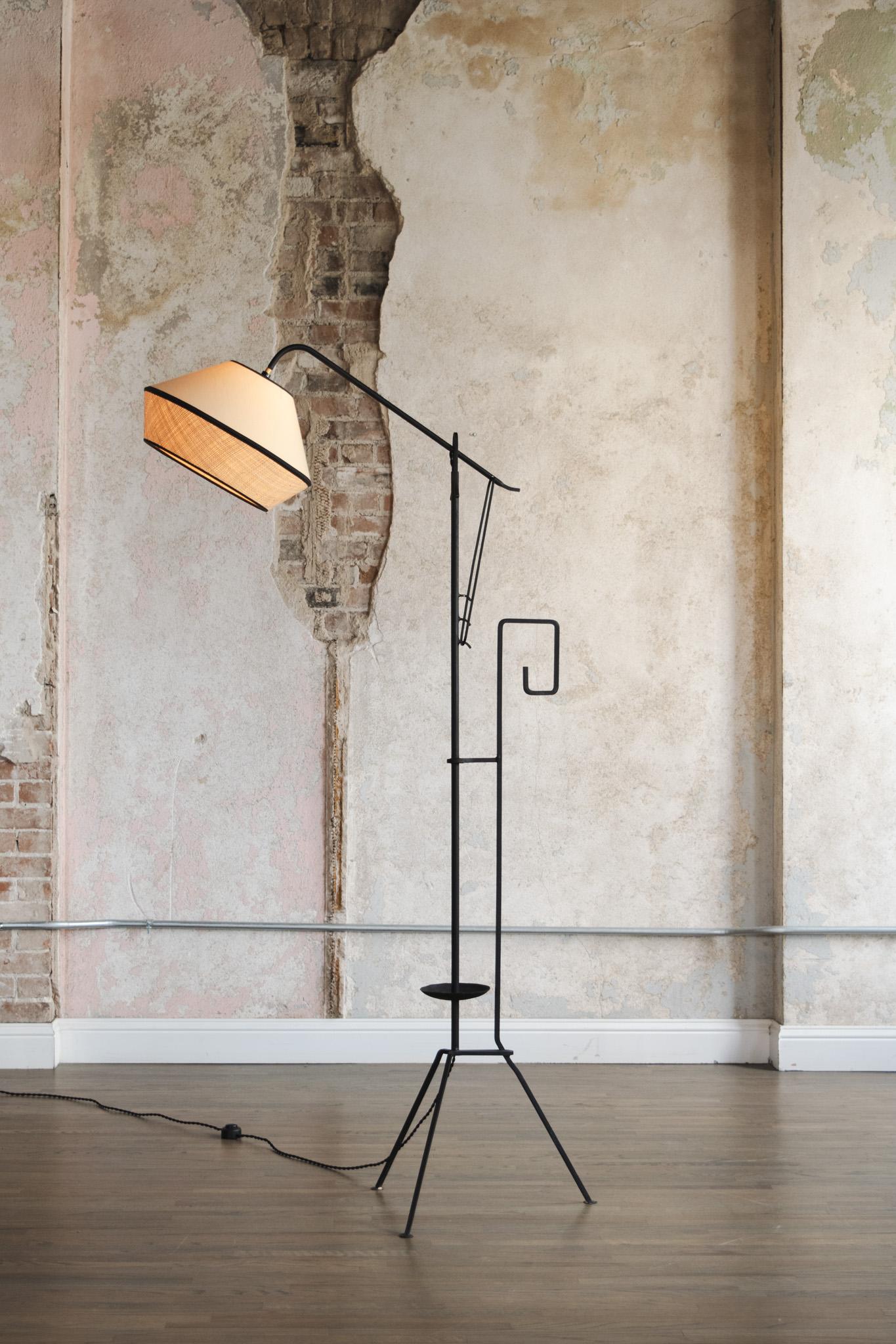 Lámpara de pie Art Déco mediados del siglo XX en venta