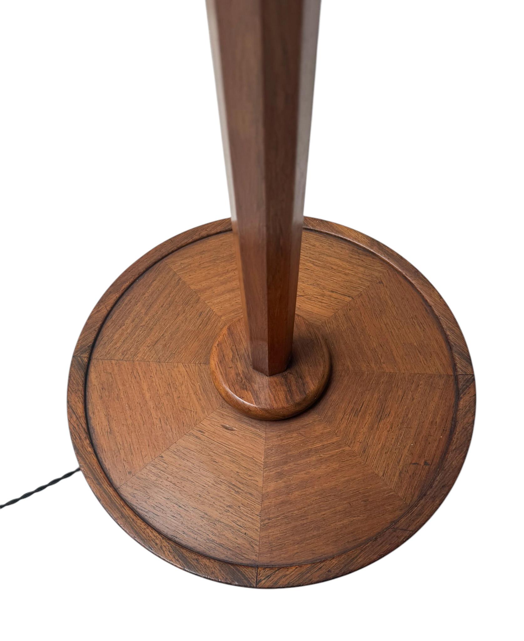 Tessuto Lampada da terra Art Déco Francia, anni '30 in vendita