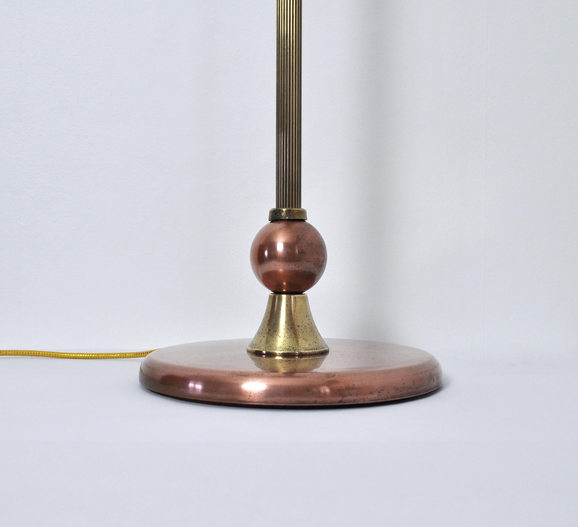 Danish Art Deco Floor Lamp in Brass and Copper For Sale