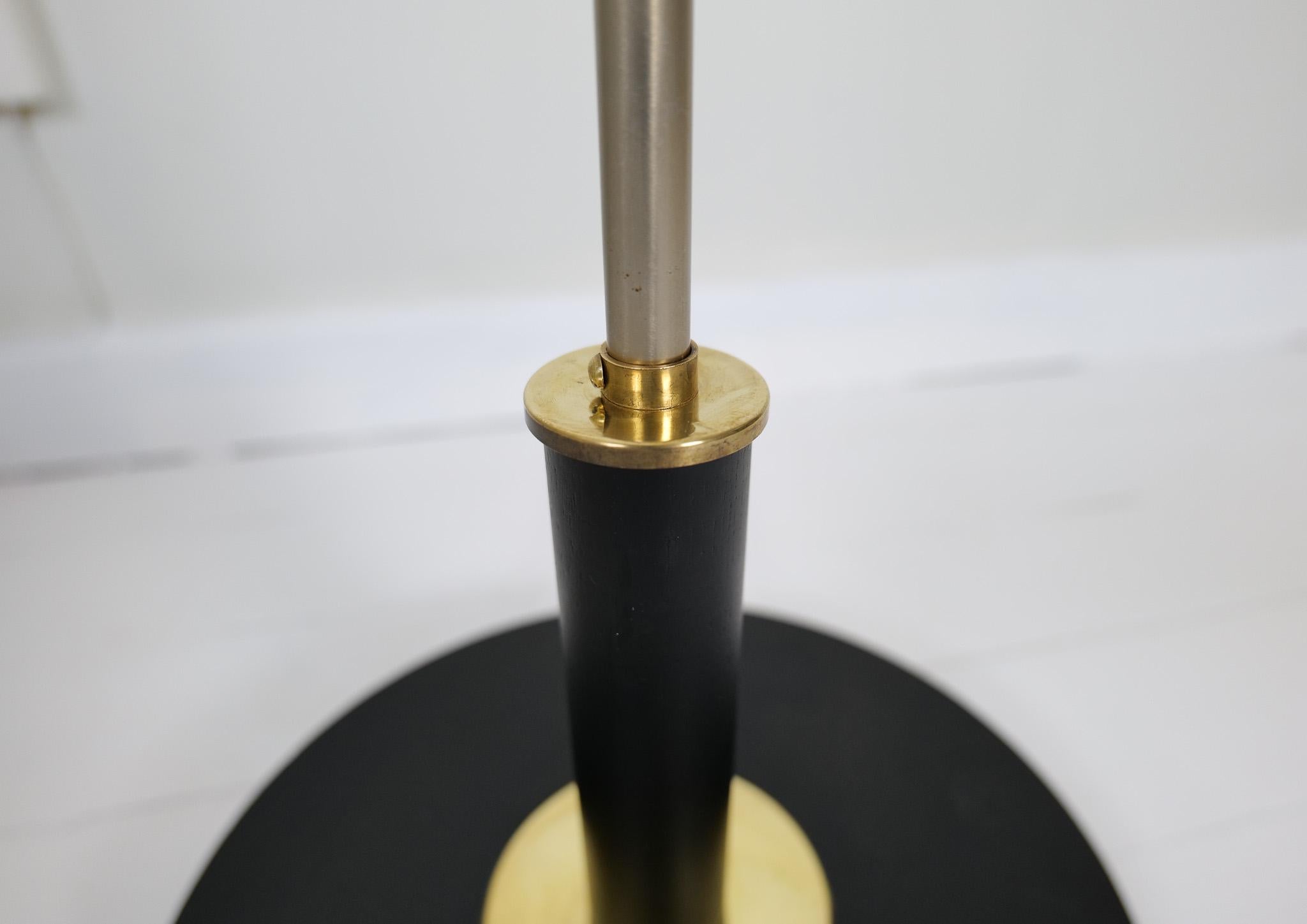 Art Deco Floor Lamp in Brass with Blackened Wood Sweden, 1940s For Sale 4
