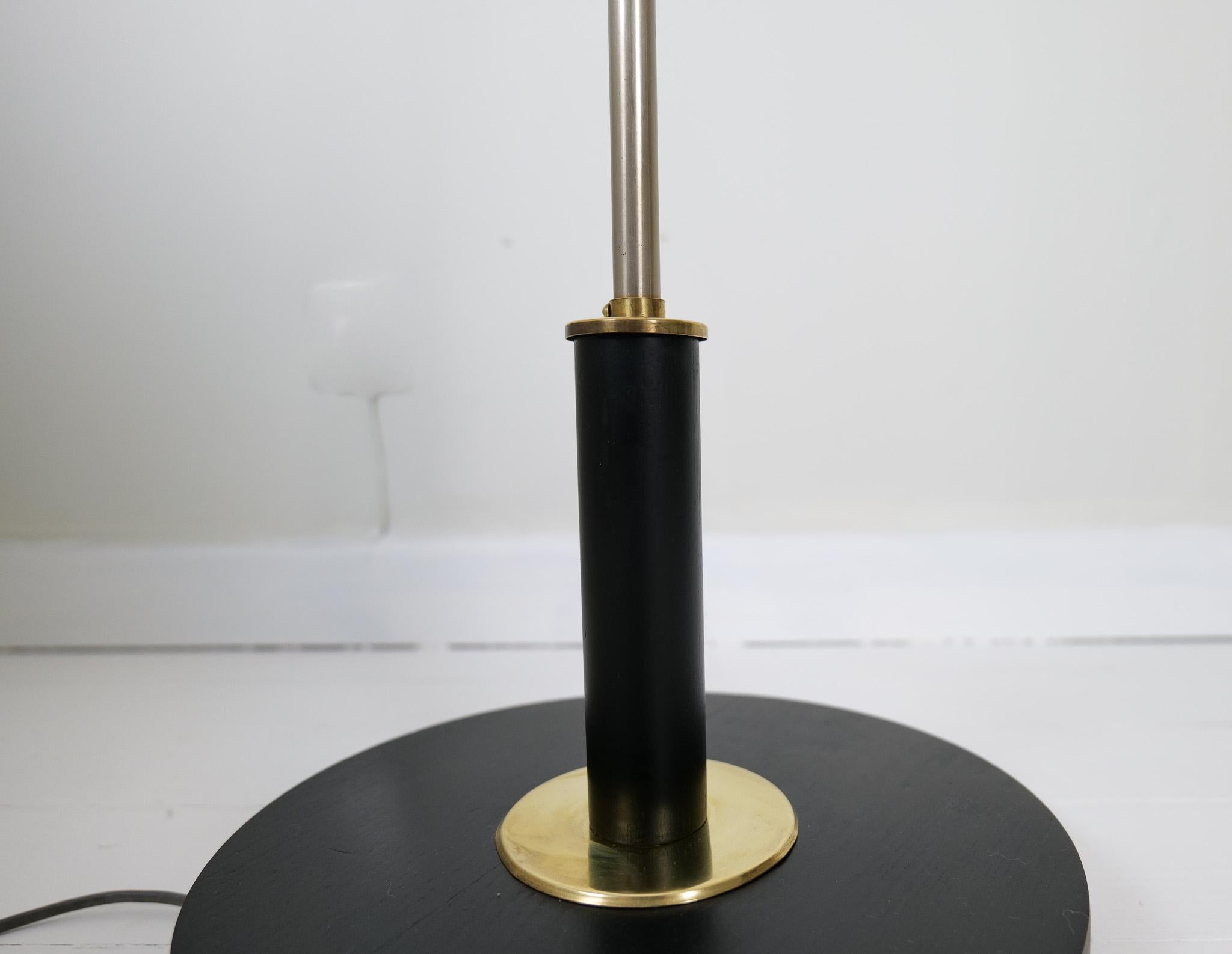 Art Deco Floor Lamp in Brass with Blackened Wood Sweden, 1940s For Sale 5