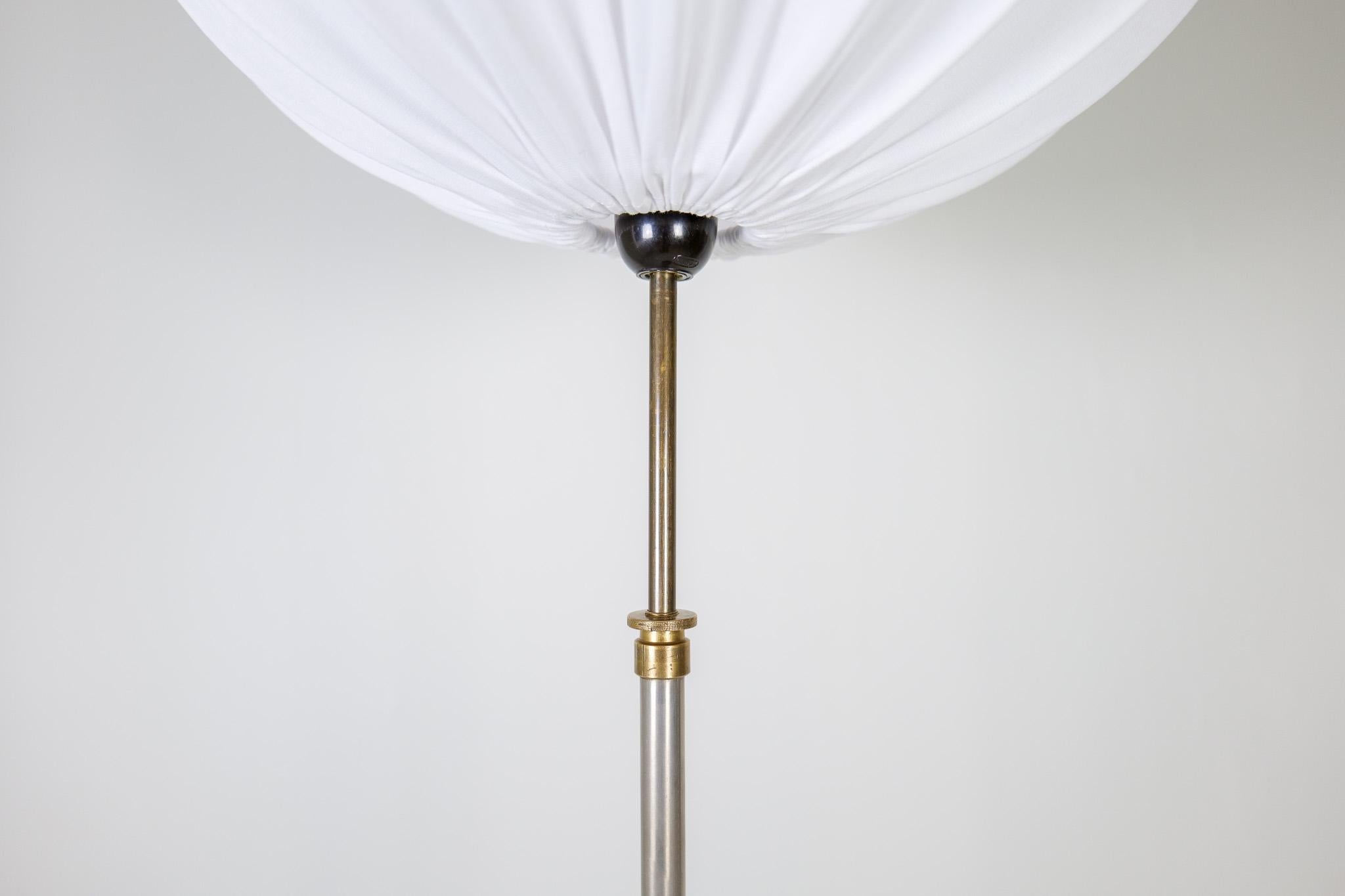 Art Deco Floor Lamp in Brass with Blackened Wood Sweden, 1940s For Sale 1