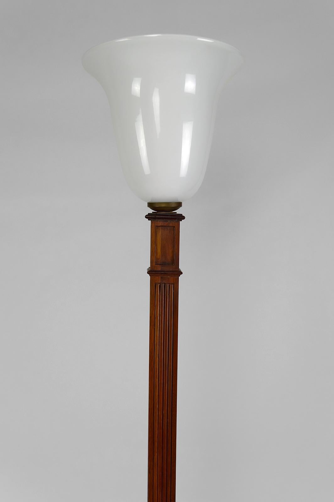 French Art Deco Floor Lamp in Carved Beech with Opaline, France, circa 1920 For Sale