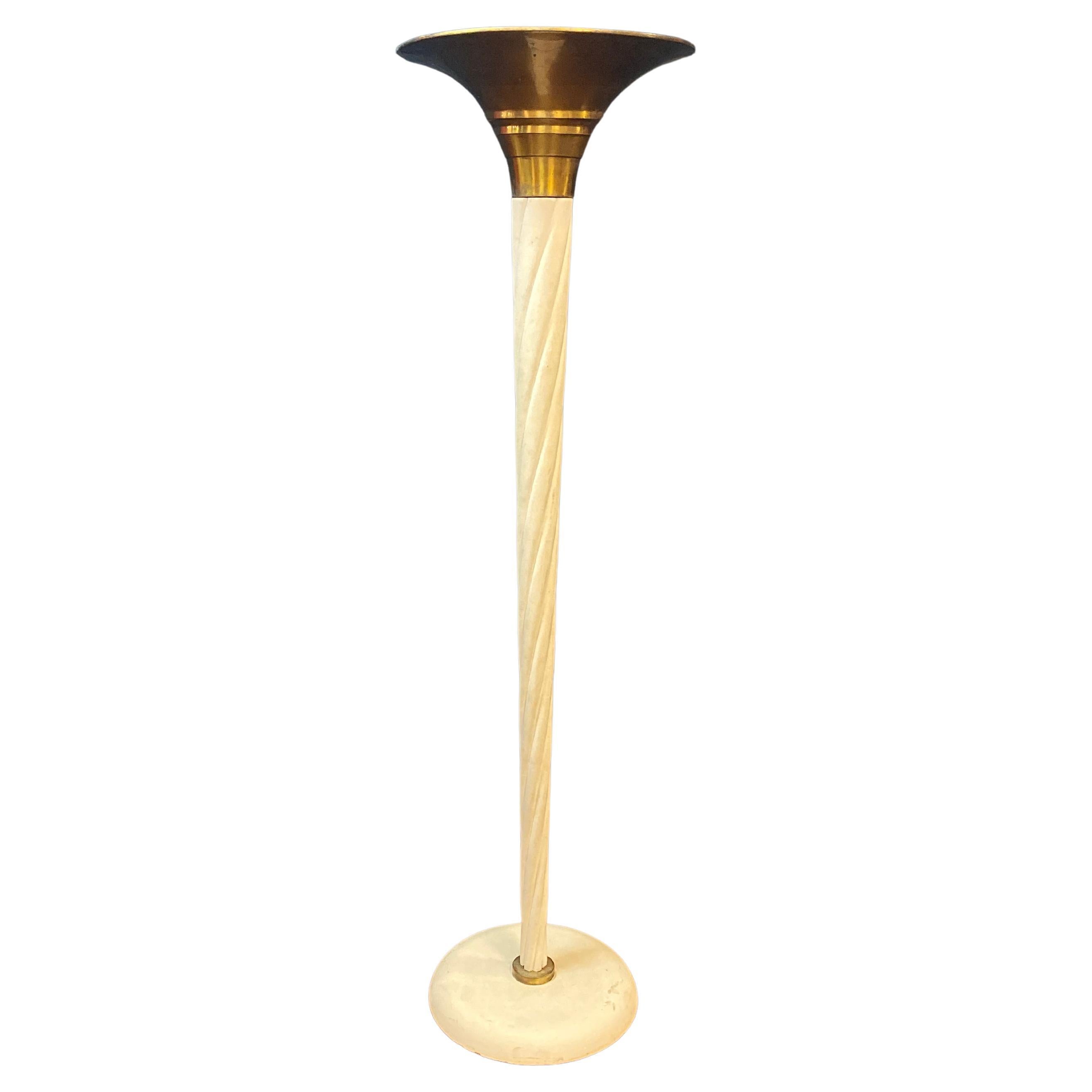 Lampadaire Art Déco en Wood Wood laqué et laiton circa 1930/1940