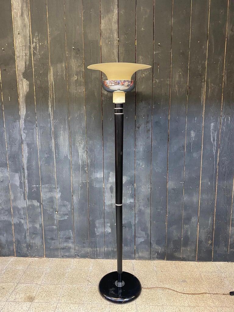 Art Deco floor lamp in lacquered wood, lacquered metal and chrome metal, circa 1930/1940.