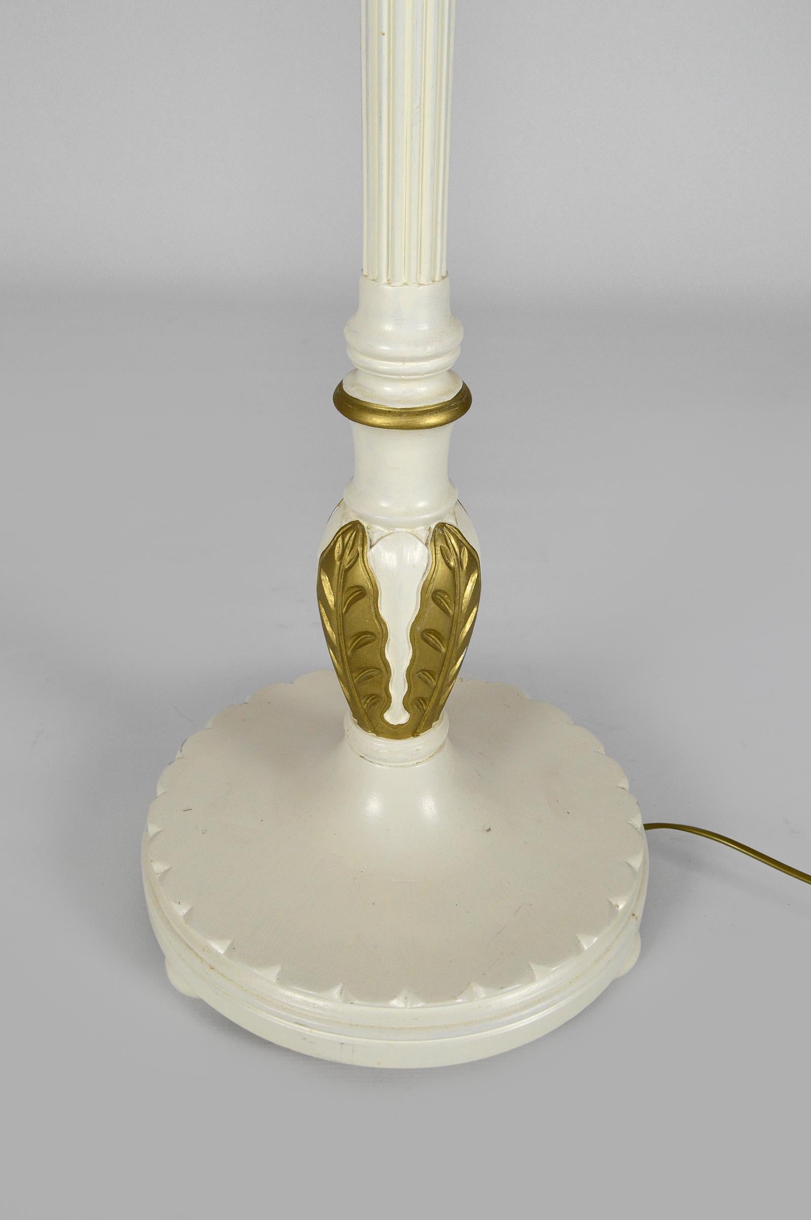 Art Deco Floor Lamp in Painted Wood, France, circa 1925 For Sale 12