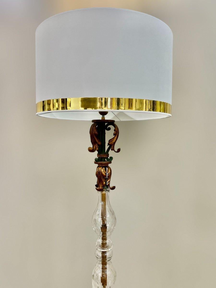 Art Deco Floor Lamp in Wrought Iron and Crystal  For Sale 1