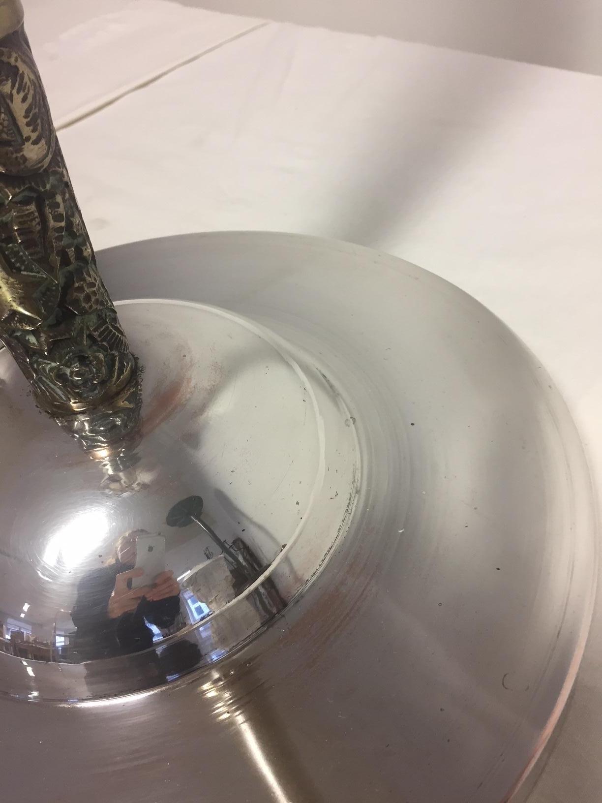 Lampada da terra Art Deco in argento, dettagli in vetro e supporto in Wood con finitura craquelé in vendita 3