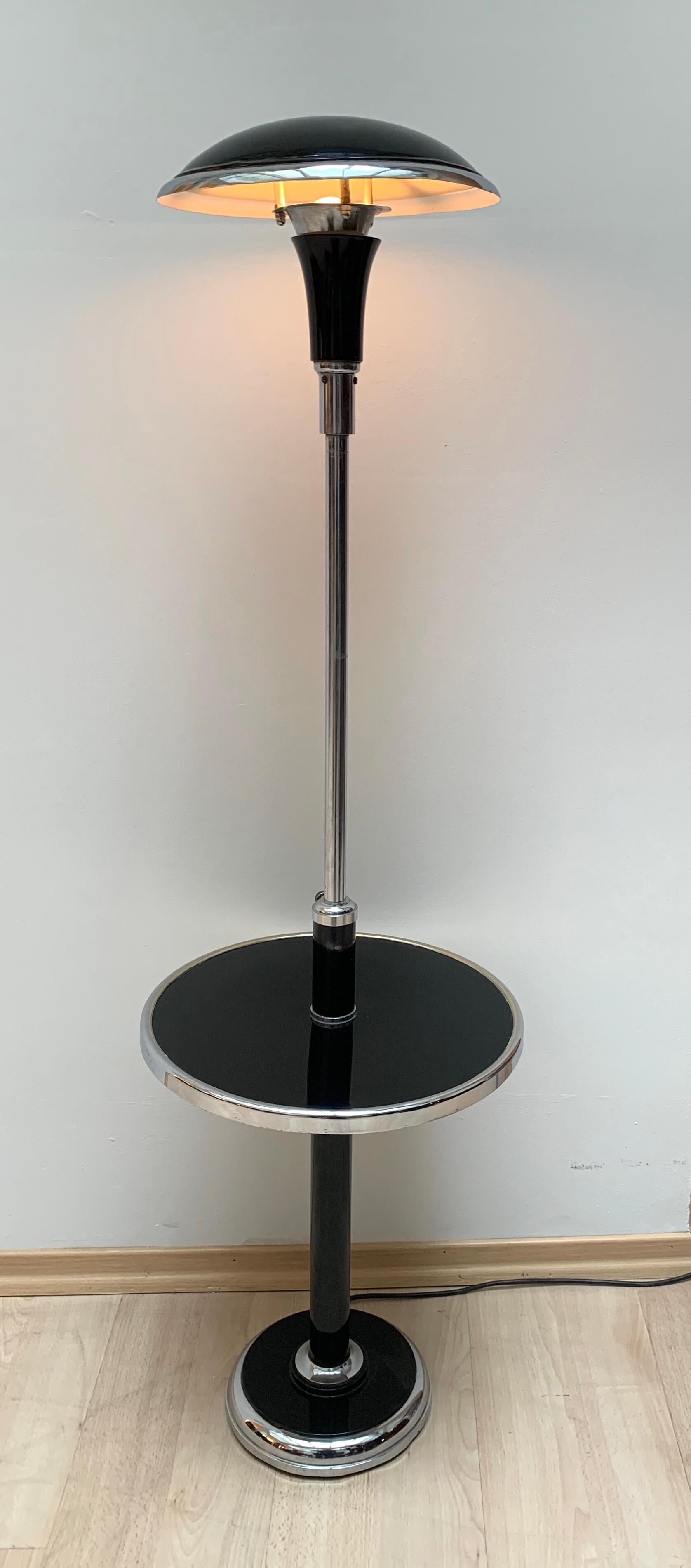 Art Deco Floor Lamp by Georges Halais, Chrome, Black Lacquer, France, circa 1930 1