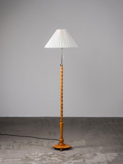 Art Deco Floor Lamp with Spiral Carved Birch Stem, Finland, 1940s