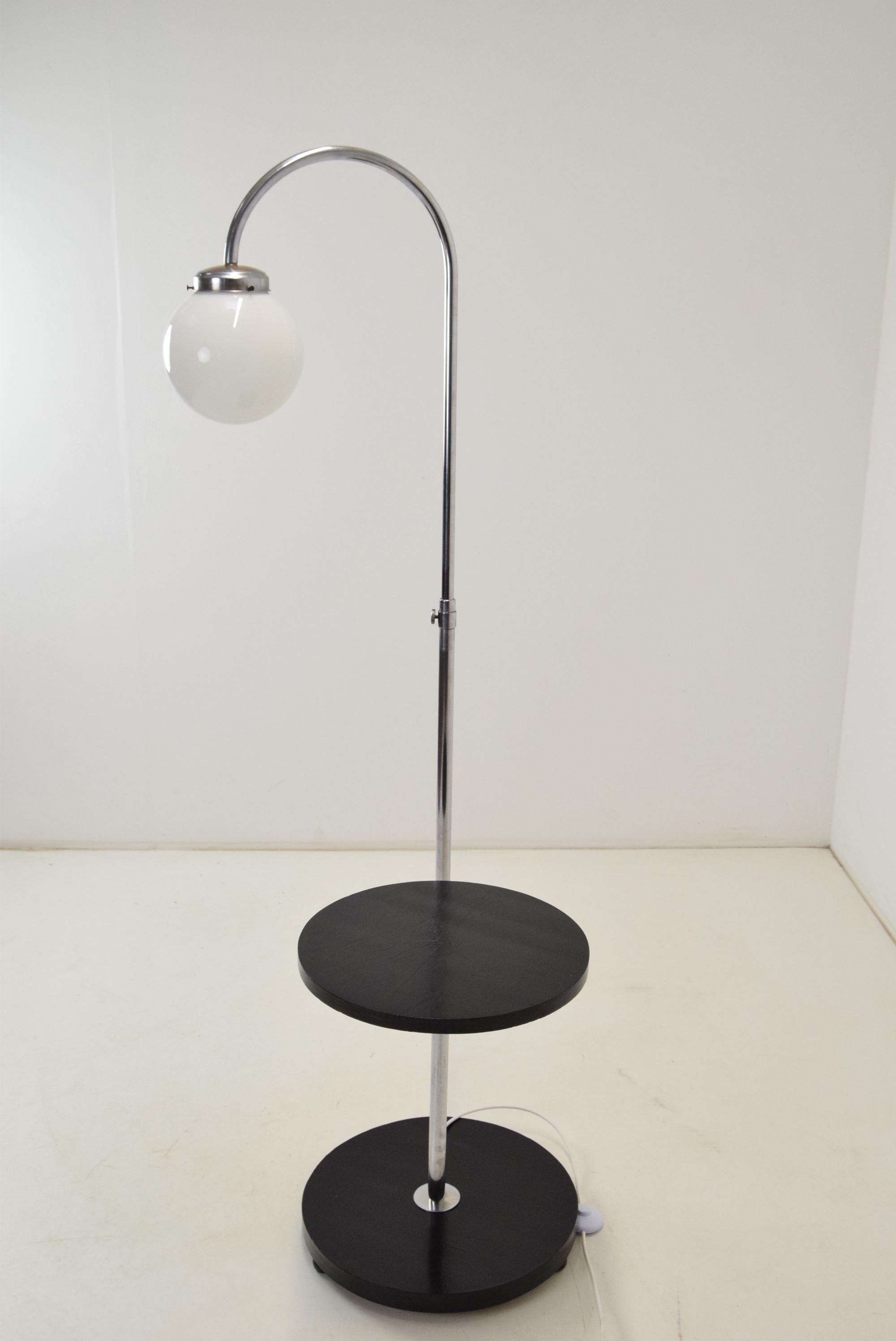 Art Deco Floor Lamp, Designed by Jindrich Halabala, 1930's For Sale 2