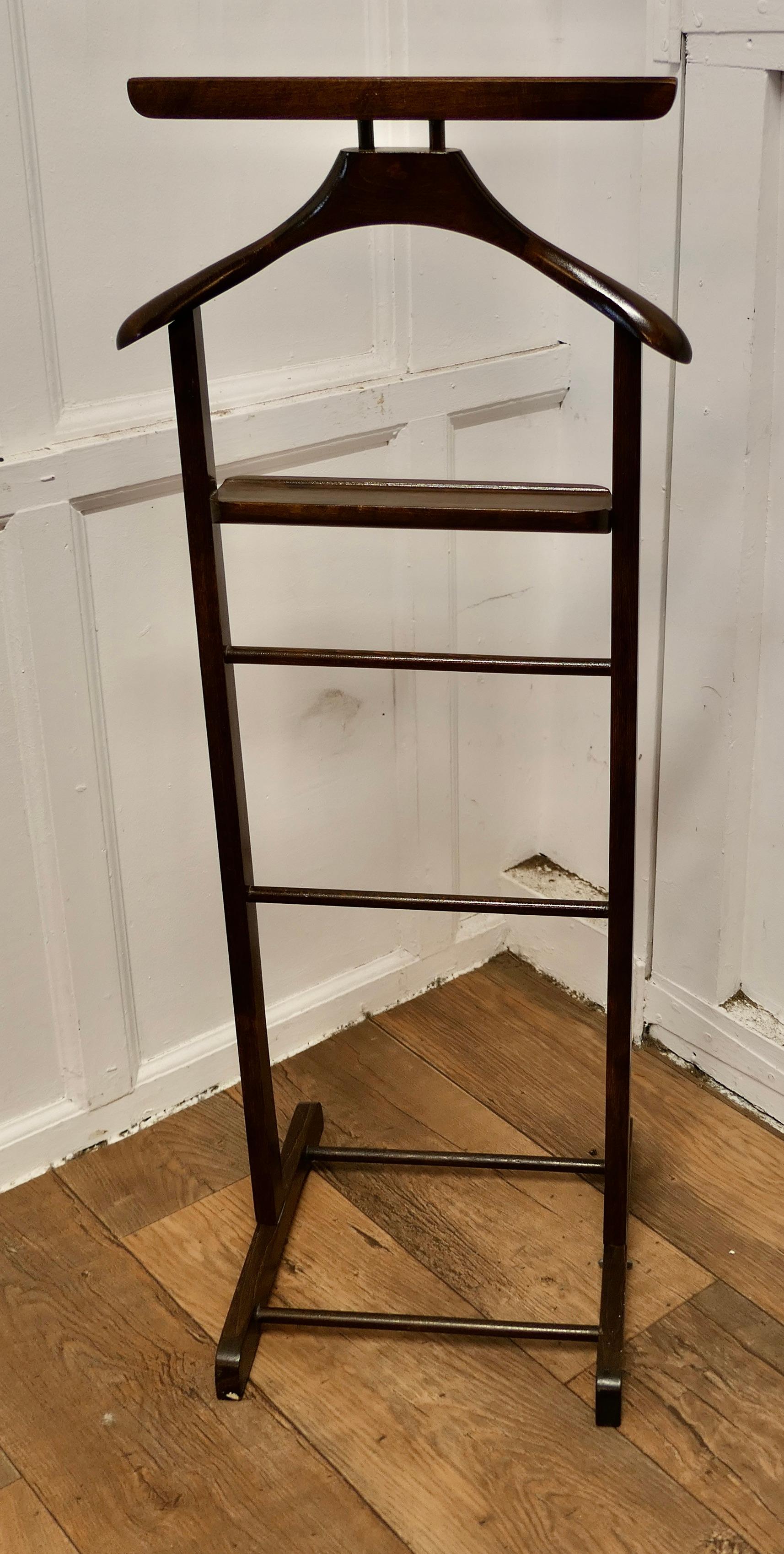 suit stand for bedroom