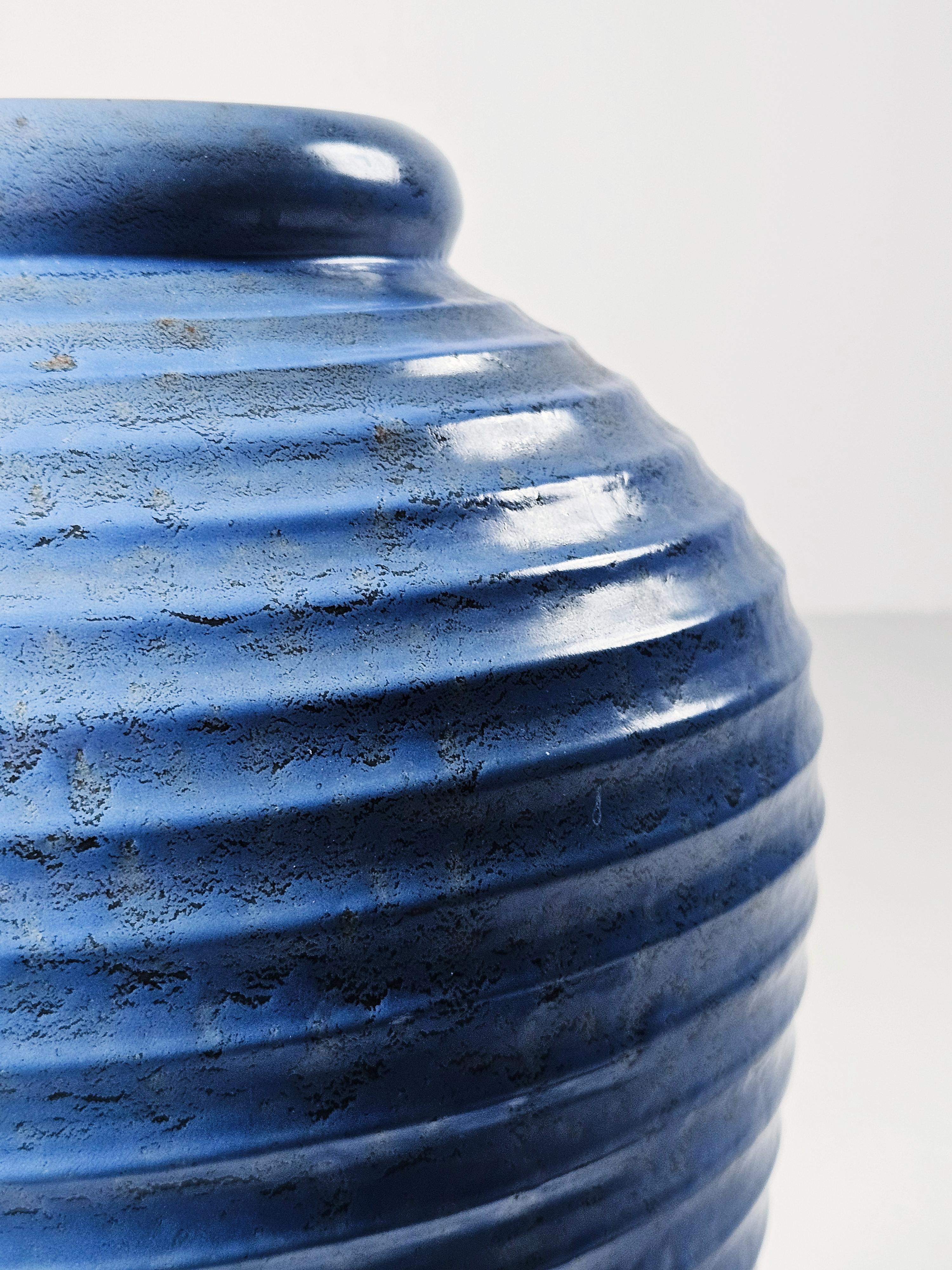 Vaso da terra Art déco di Jerk Werkmäster per Nittsjö, Svezia, anni '30 in vendita 1