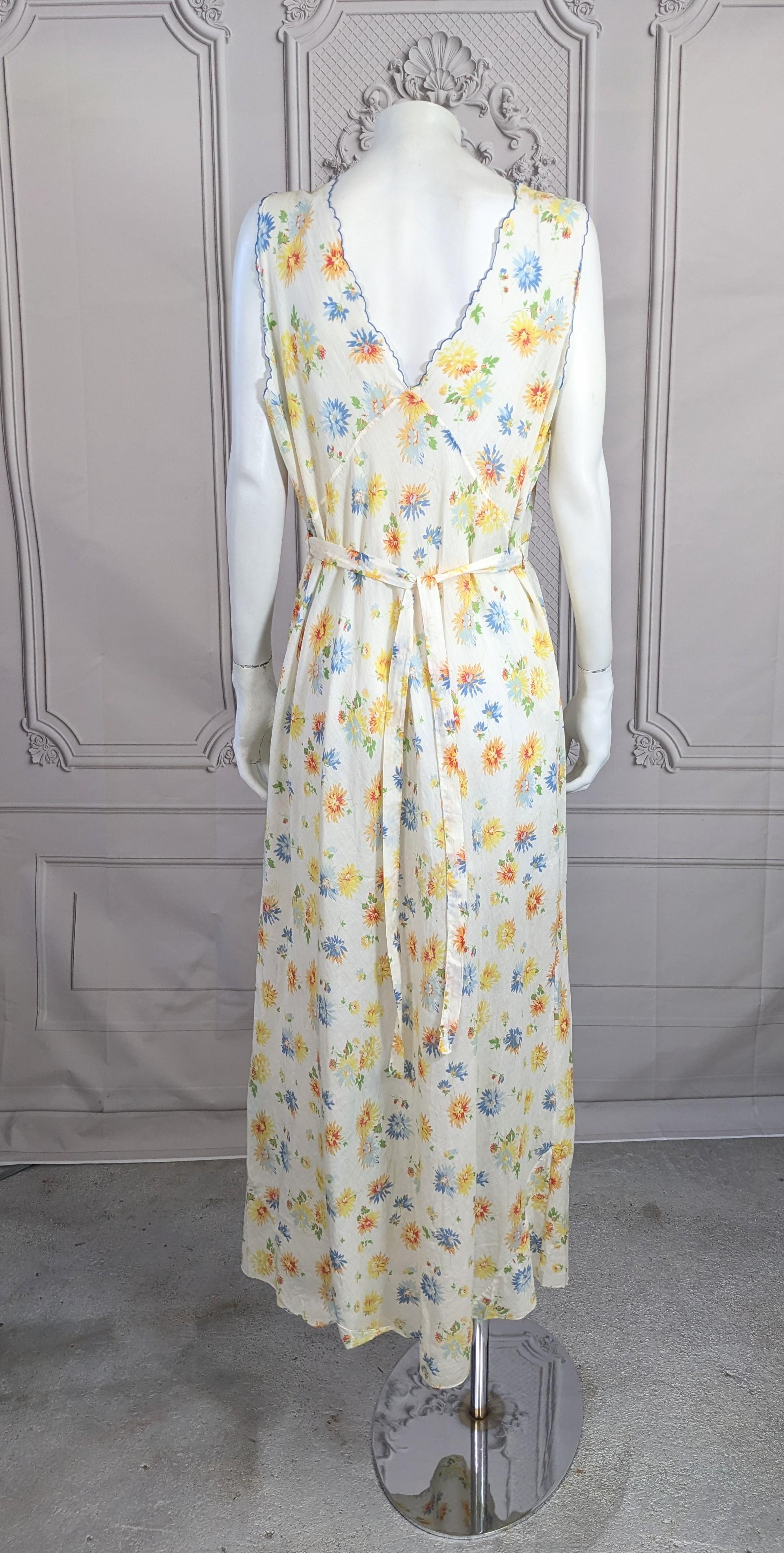 Art déco Batiste-Kleid mit Blumenmuster im Angebot 2