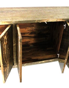 Credenza floreale Art Deco in pregiato ottone martellato - Mobile in metallo intagliato