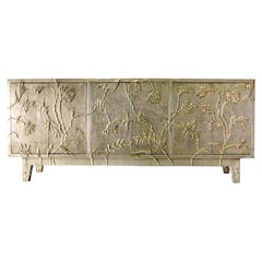 Credenza floreale Art Deco in pregiato ottone martellato - Mobile in metallo intagliato
