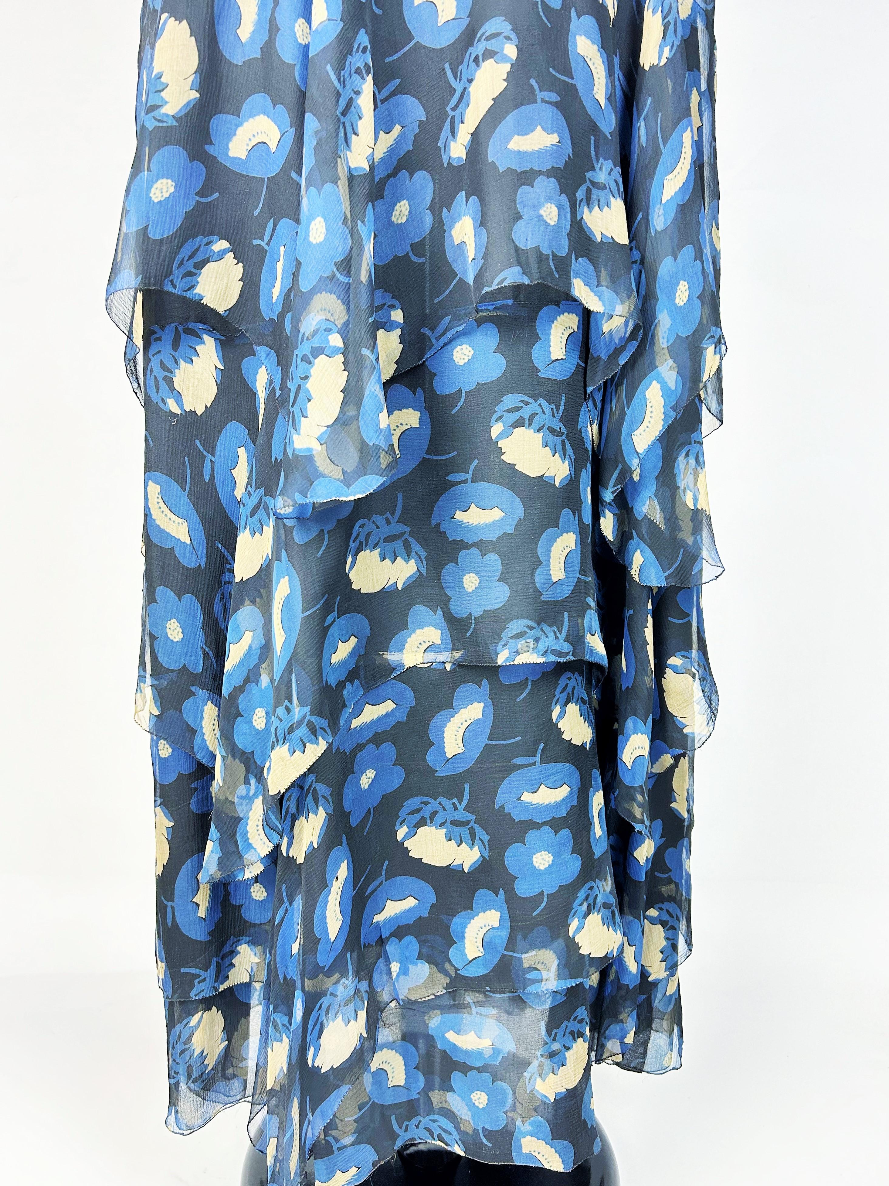 Vestido Art Déco de gasa con estampado floral - Francia Circa 1930 en Bueno estado para la venta en Toulon, FR