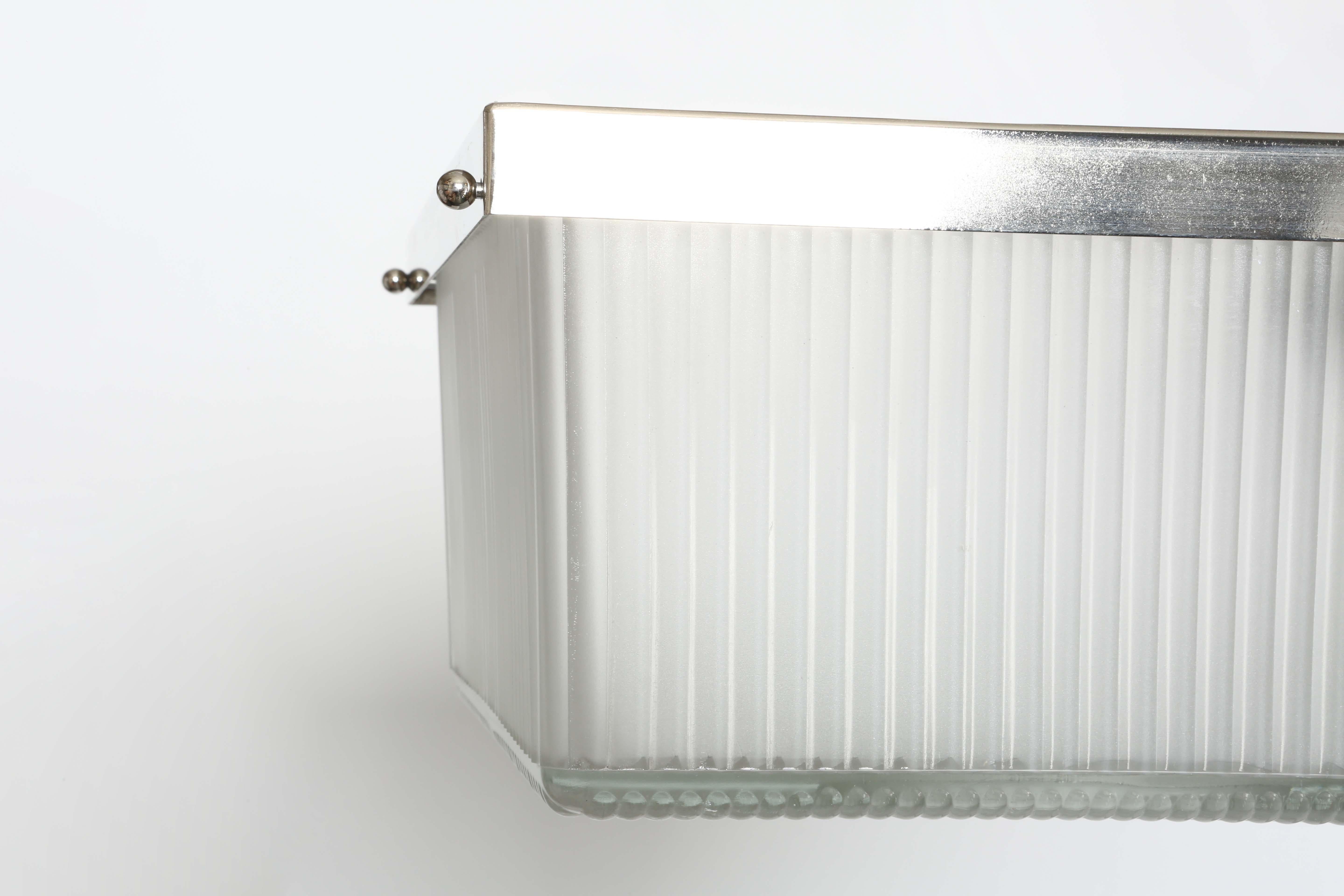 Mid-20th Century Art Deco flush mount ceiling light, France circa 1940s For Sale