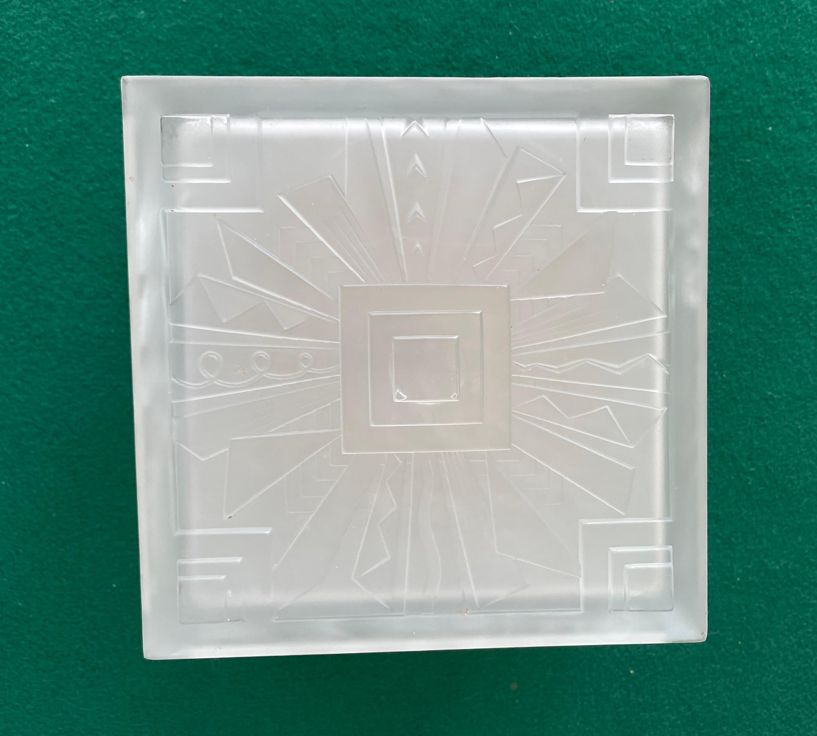French Art Deco fixture, unmarked, probably by Sabino, in frosted glass and satin nickel brass frame, electrified. In very good condition, ready to be installed on the ceiling.