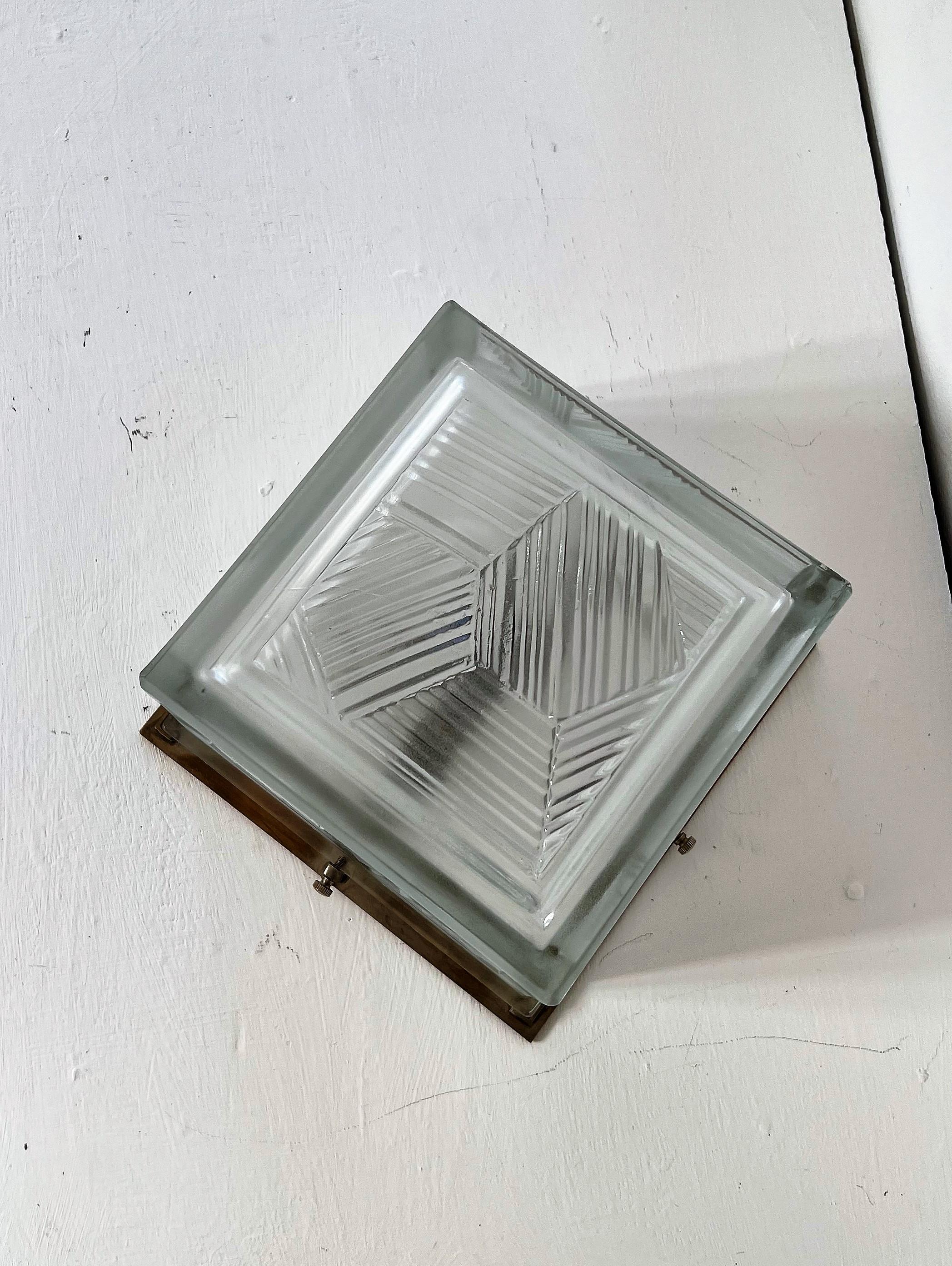 Art Deco Flush Mount or Wall Light by 'Sabino Art Glass France' circa 1930 For Sale 1