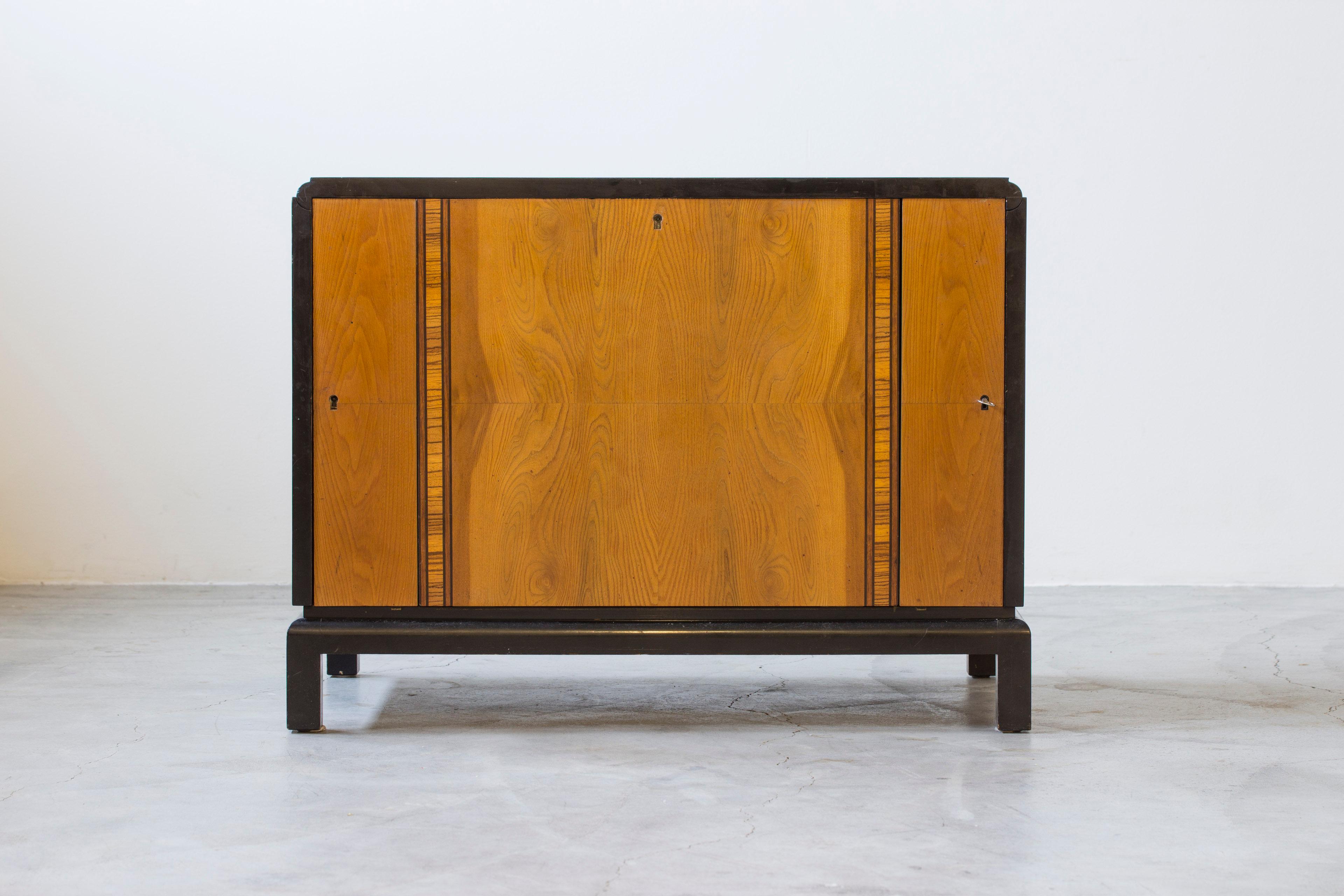 Art deco fold out bar cube in the manner of Otto Schulz, Sweden 1920s For Sale 6