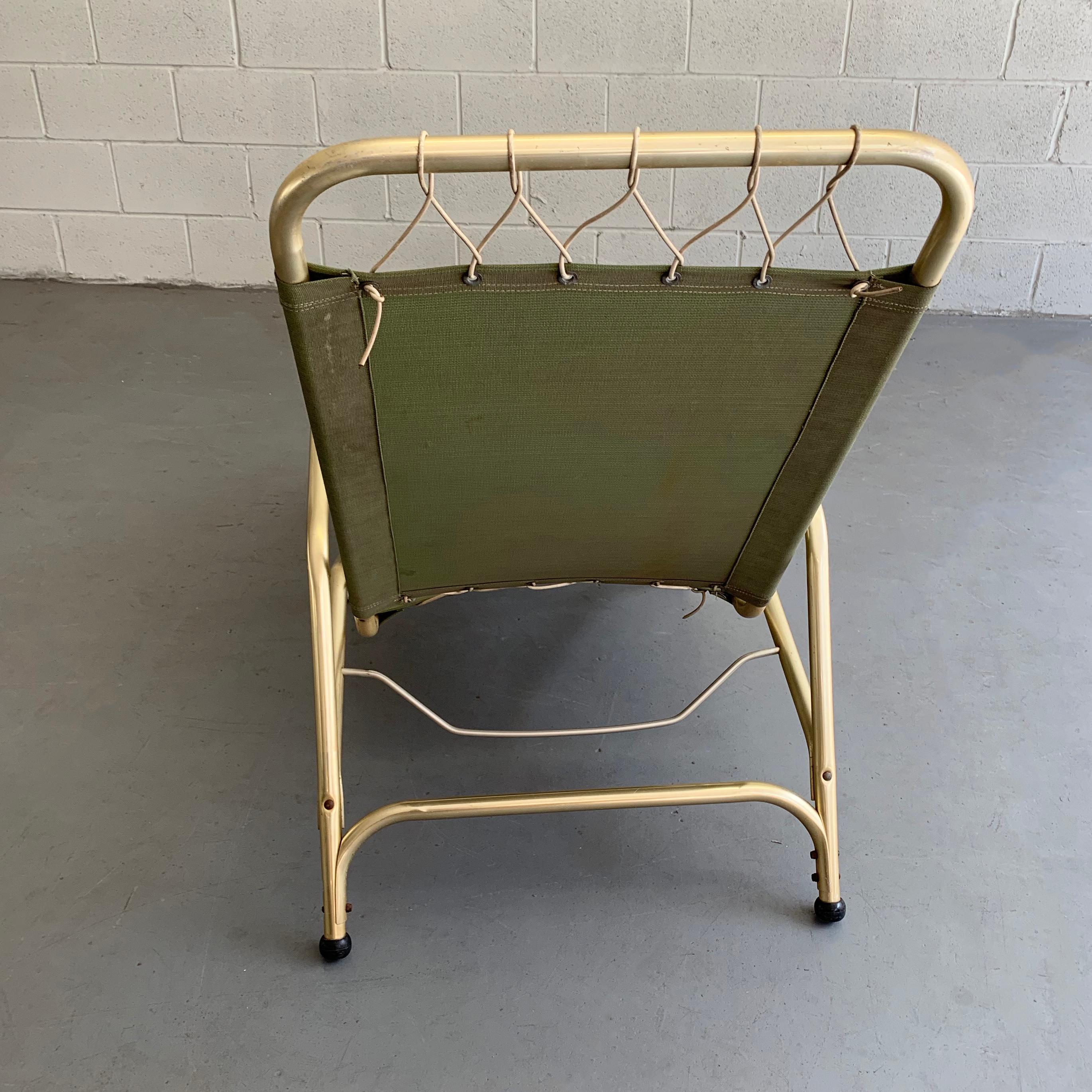 Art Deco Folding Aluminum Lounge Chair by The Troy Sunshade Company In Good Condition In Brooklyn, NY