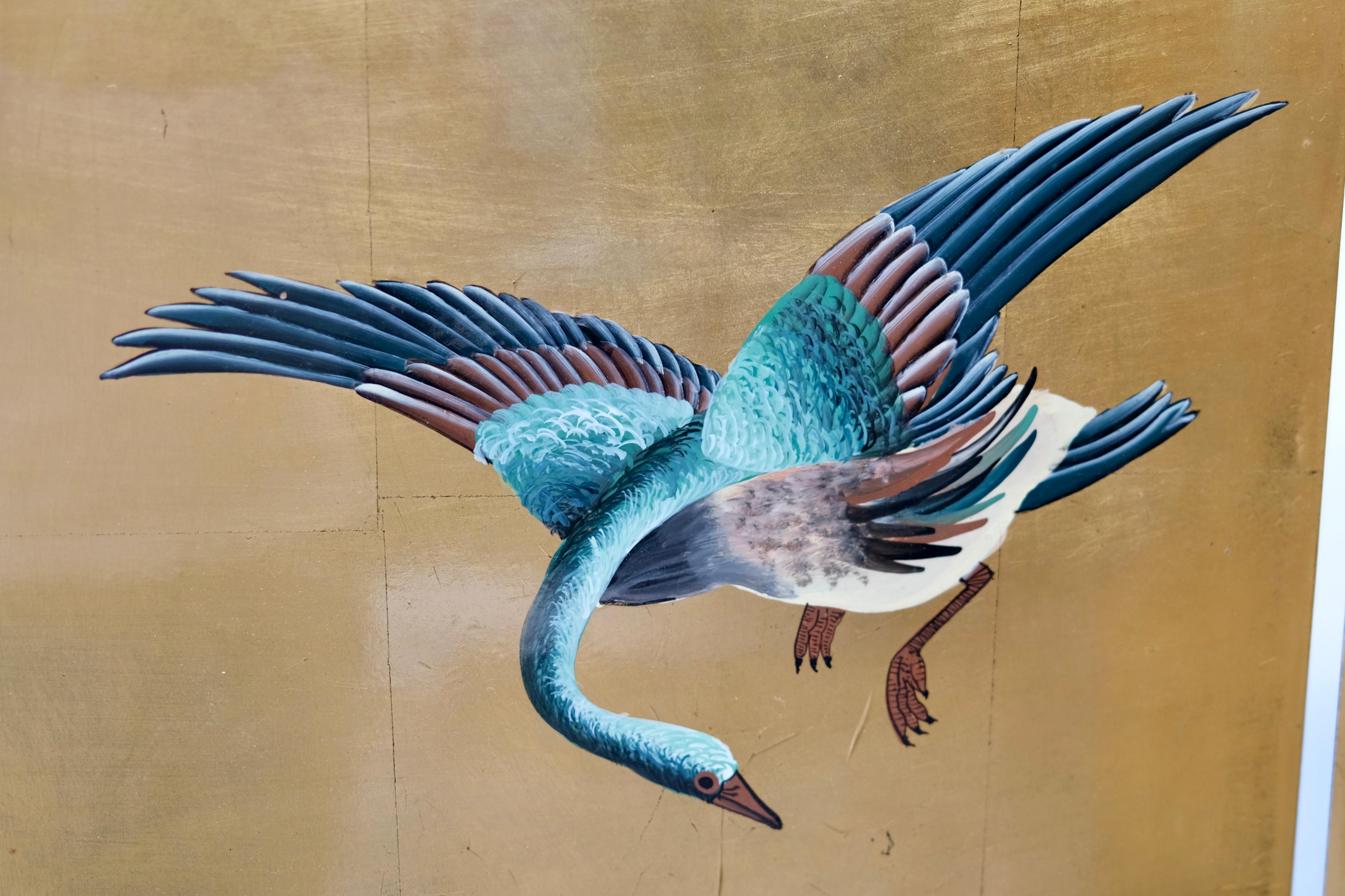 Francese Art Deco Folding Screen with Gilded Panels and Painted Birds, France 1930/40s in vendita