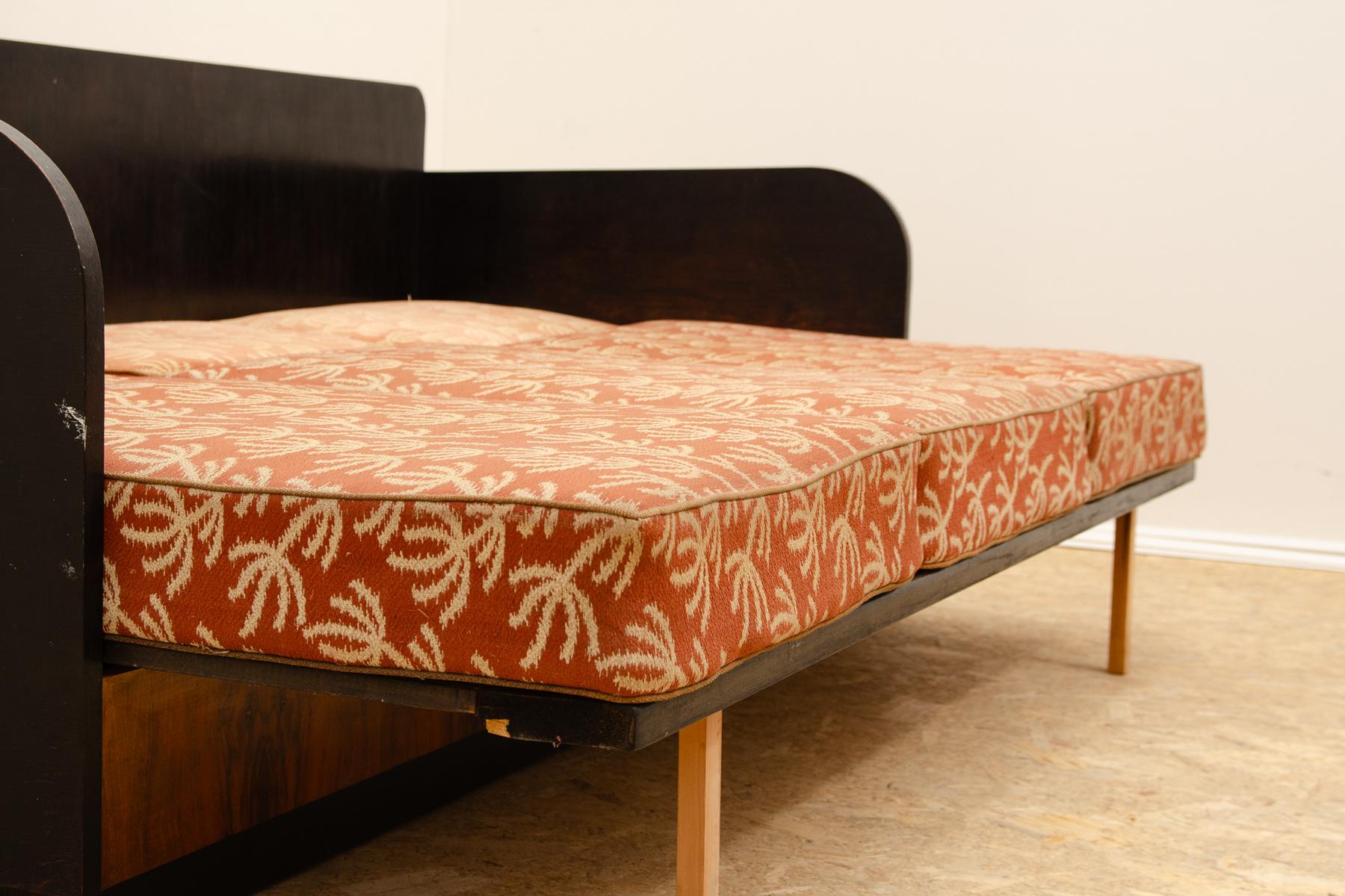 ART DECO folding sofabed by Jindřich Halabala, 1930´s, Czechoslovakia 12
