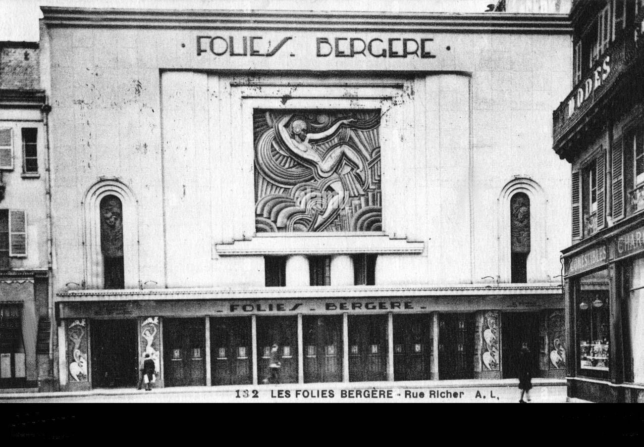 Doré Grande plaque murale suspendue Art Déco « Folies Bergères », française en vente