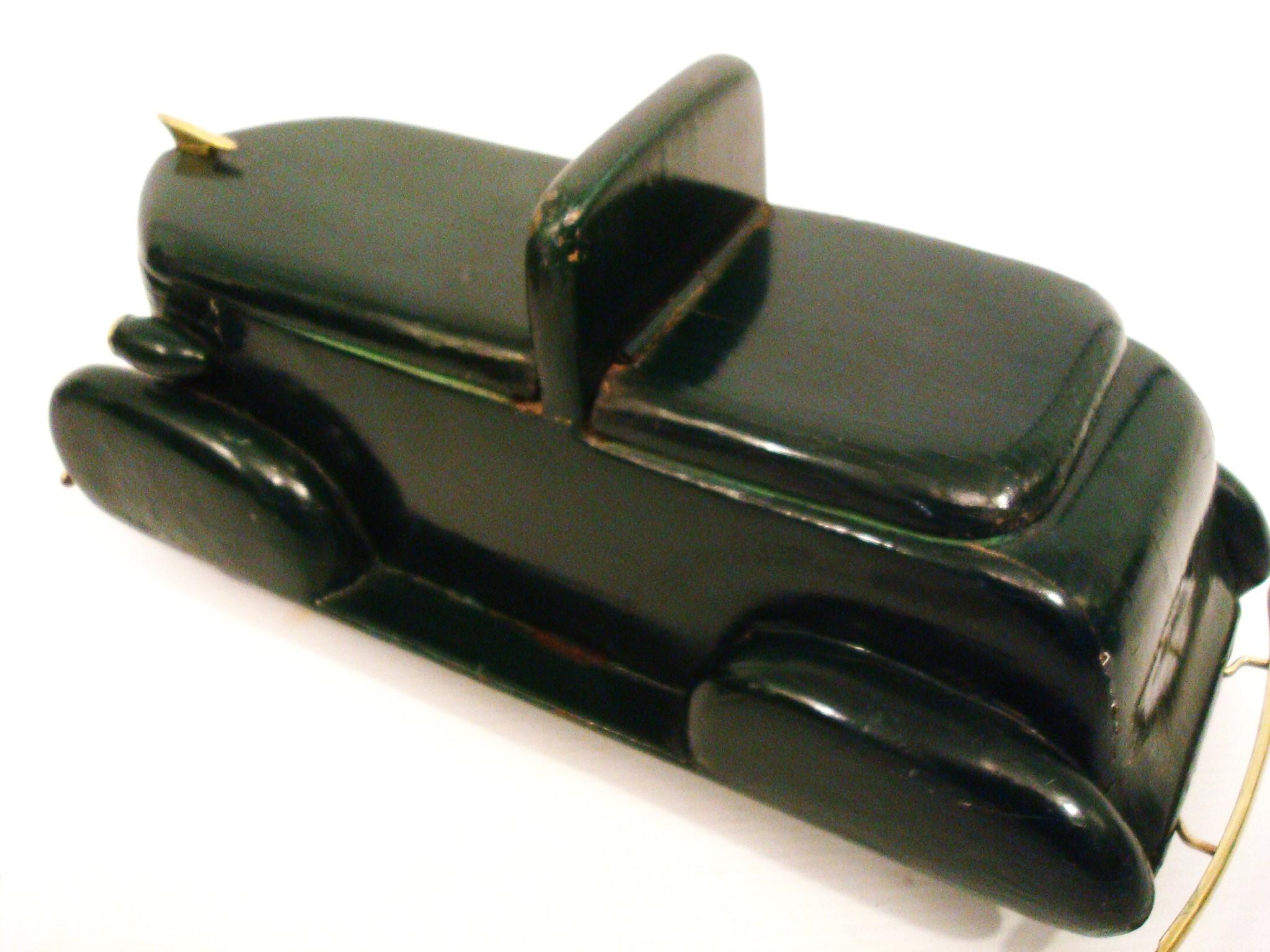 Coche Art Decó / Folk Art Tallado a Mano, EEUU Años 40 en venta 3