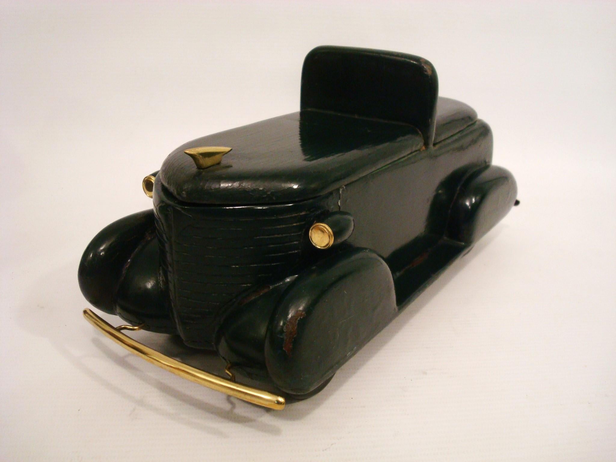 Coche Art Decó / Folk Art Tallado a Mano, EEUU Años 40 en venta 5