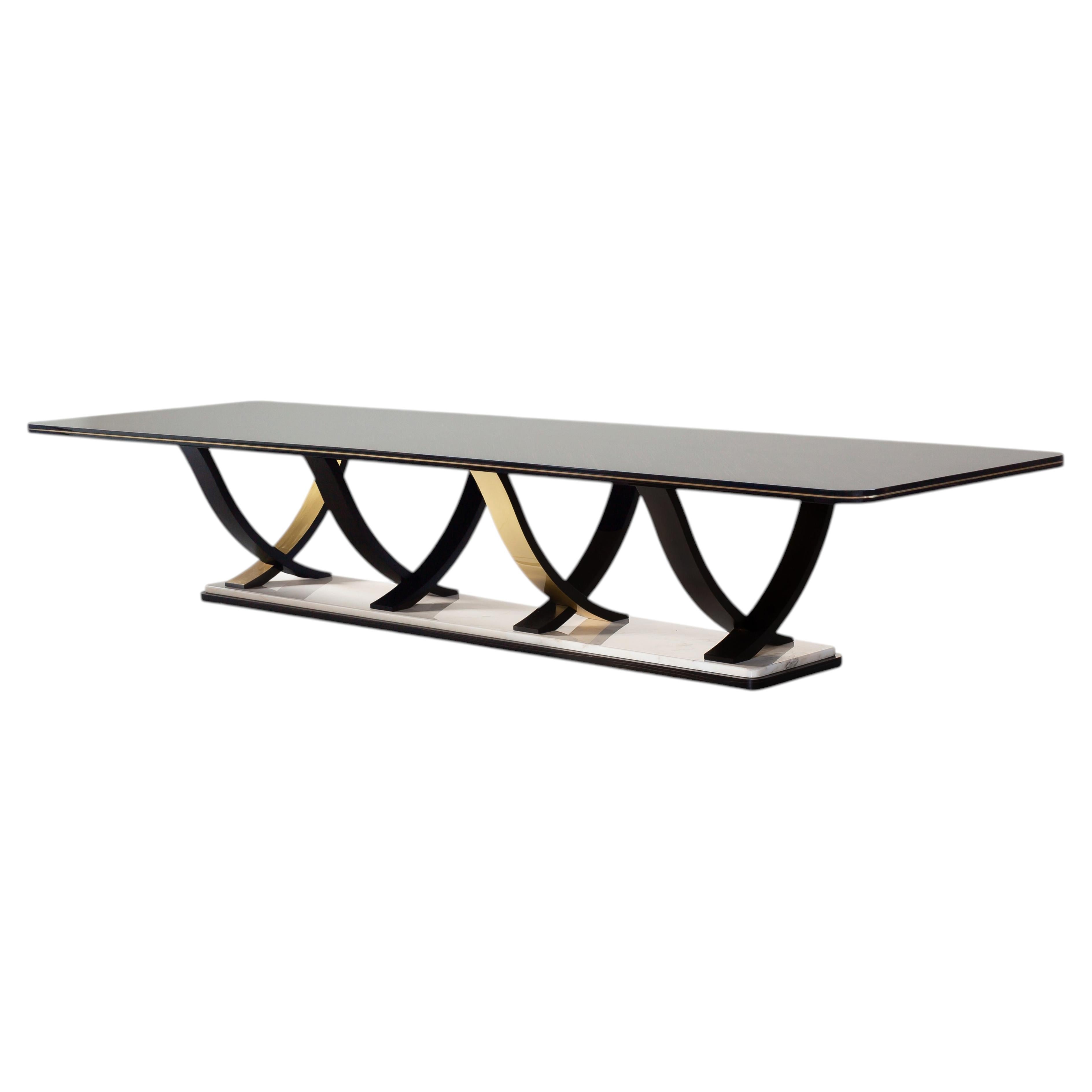 Estilo Art Déco, mesa de comedor «Fontaine» de ébano, latón y mármol, hecha a mano por Greenapple en venta
