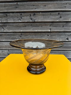 Art-Déco-Glasschale mit Fuß / Kompottschale, rauchig-bernsteinfarben, Frankreich, 1930er Jahre