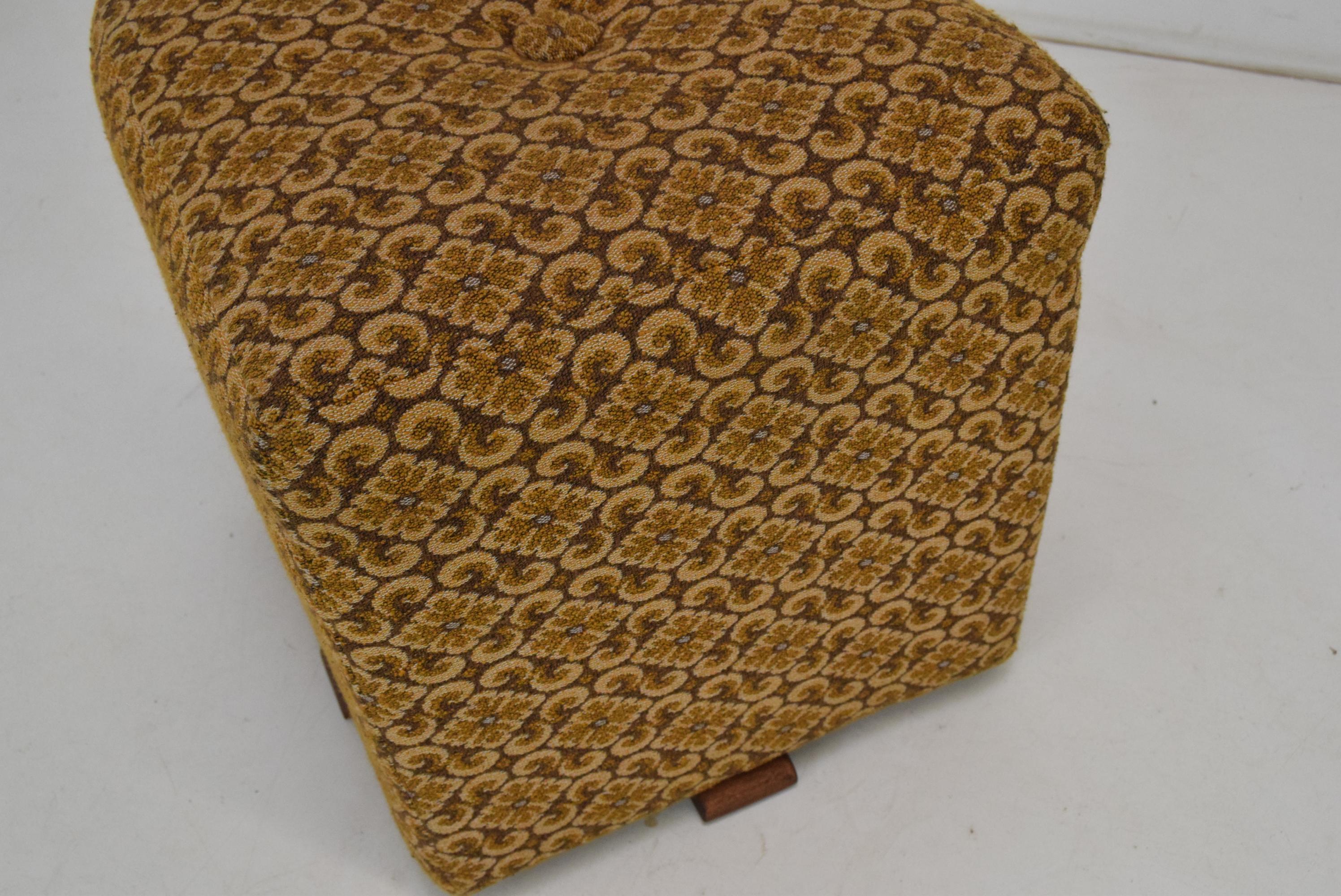 Art deco Footstool, Tabouret, or pouf, 1940's.  For Sale 3