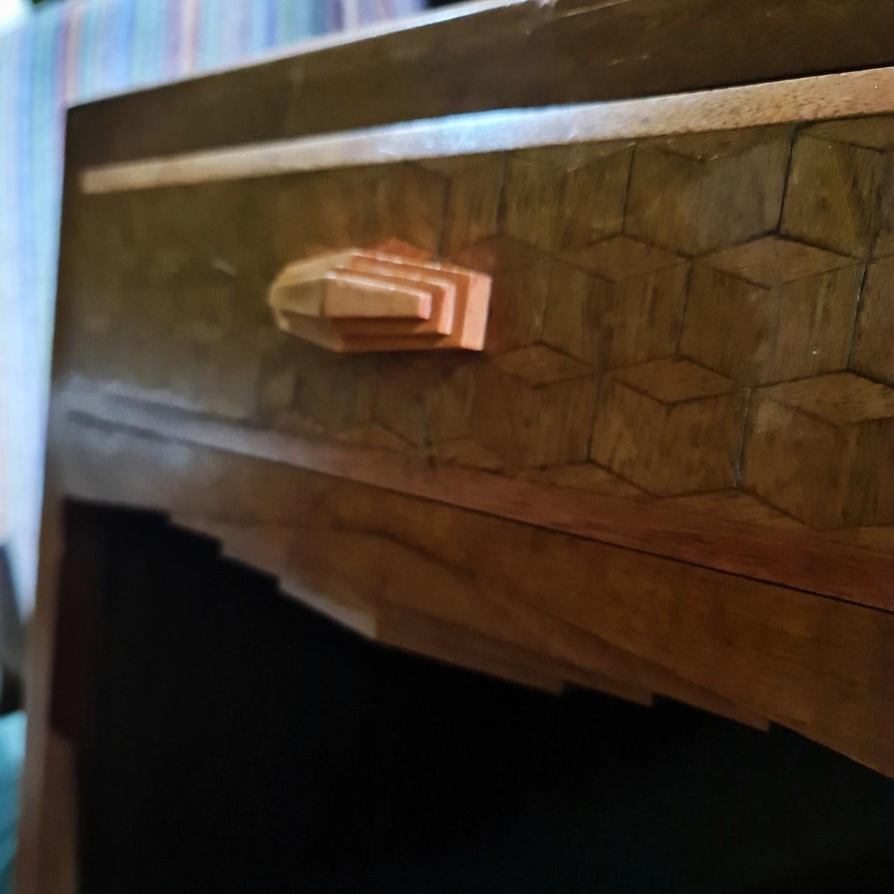 Armoire de chevet en parquet Art Déco 1930 Bon état - En vente à Tunbridge Wells, GB
