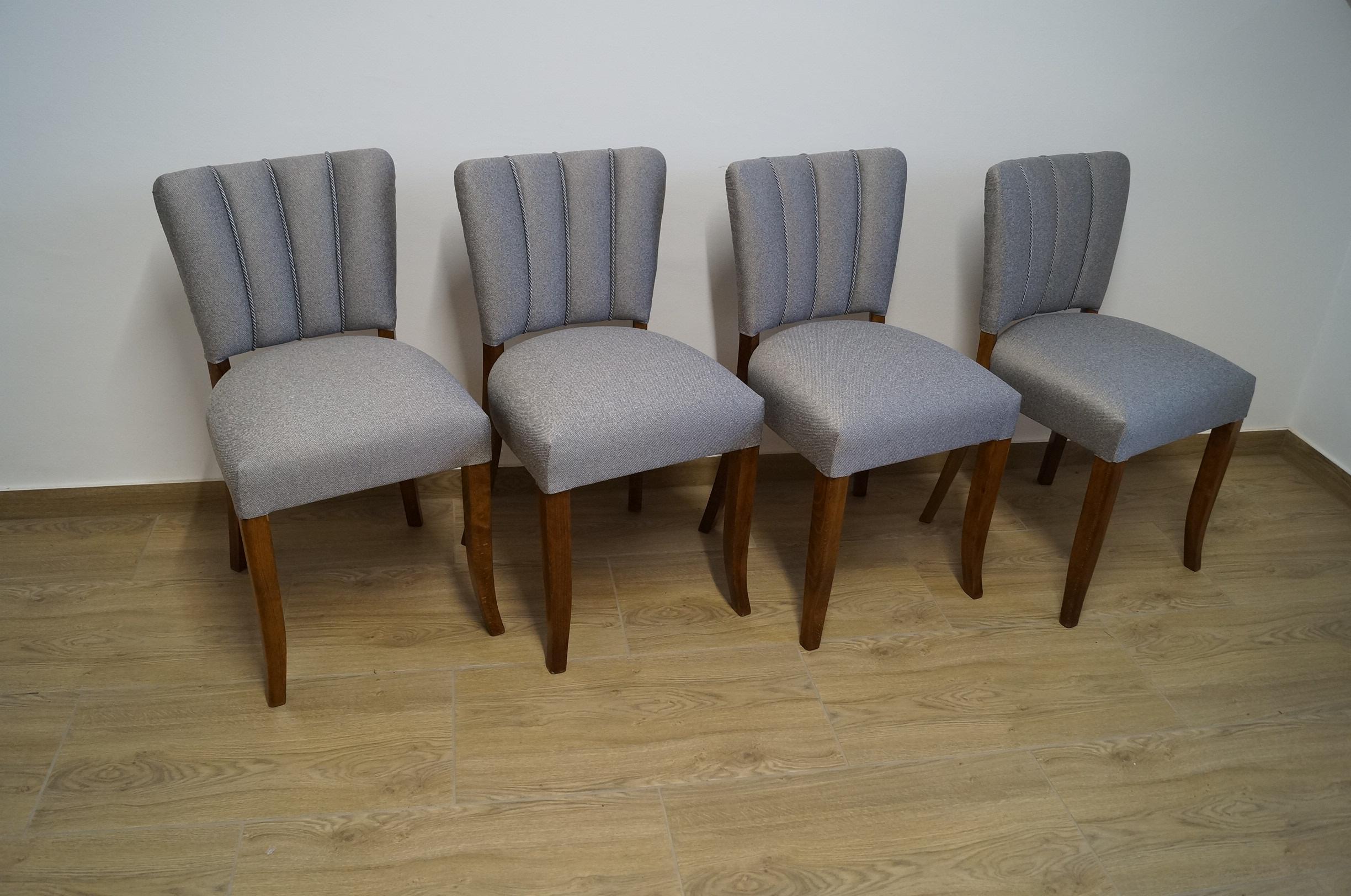 Art Deco Four Chairs J. Halabala . In Good Condition For Sale In Kraków, Małopolska