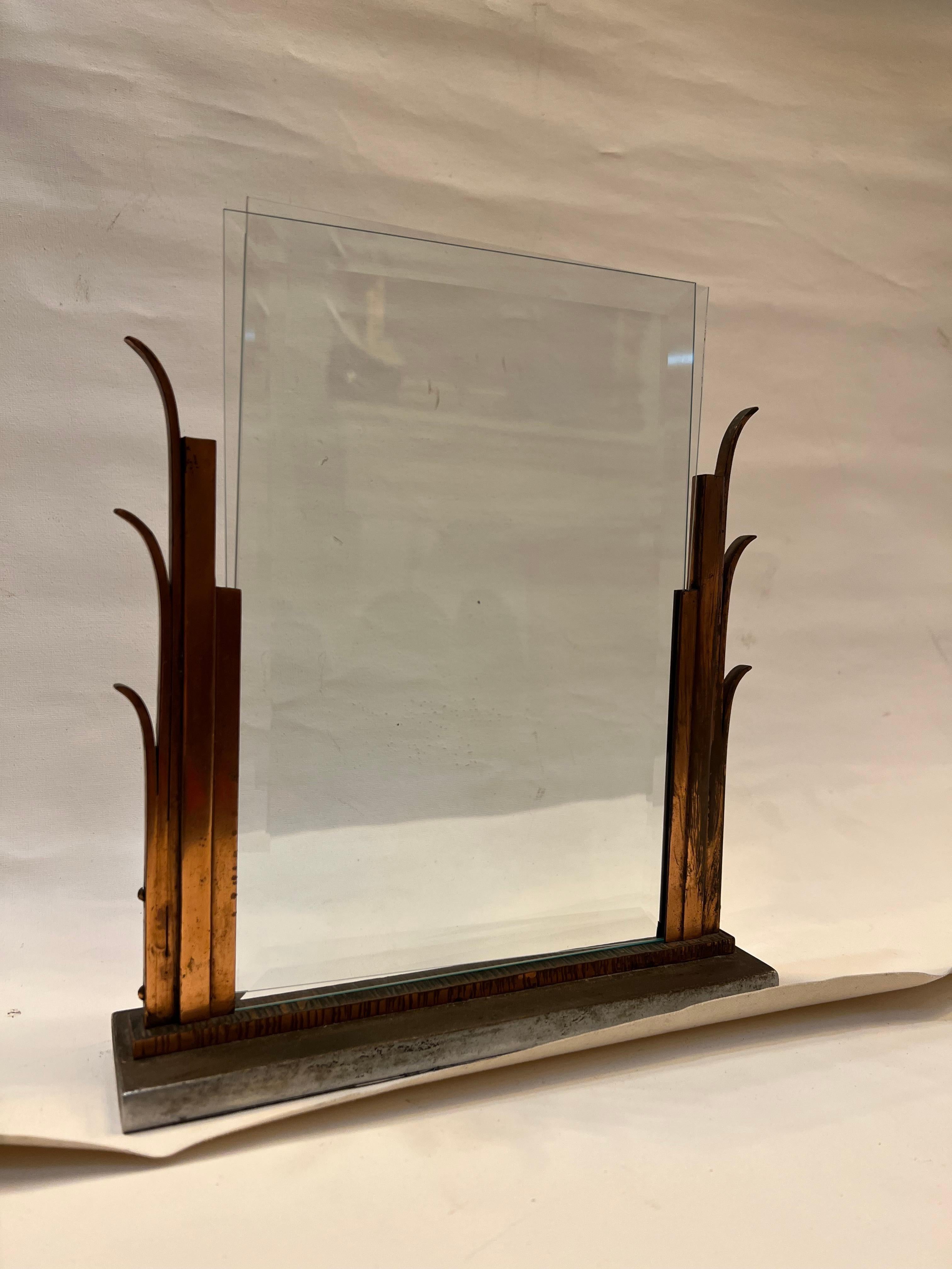 Art-Déco-Rahmen aus Bronze und Glas, Frankreich (Art déco) im Angebot