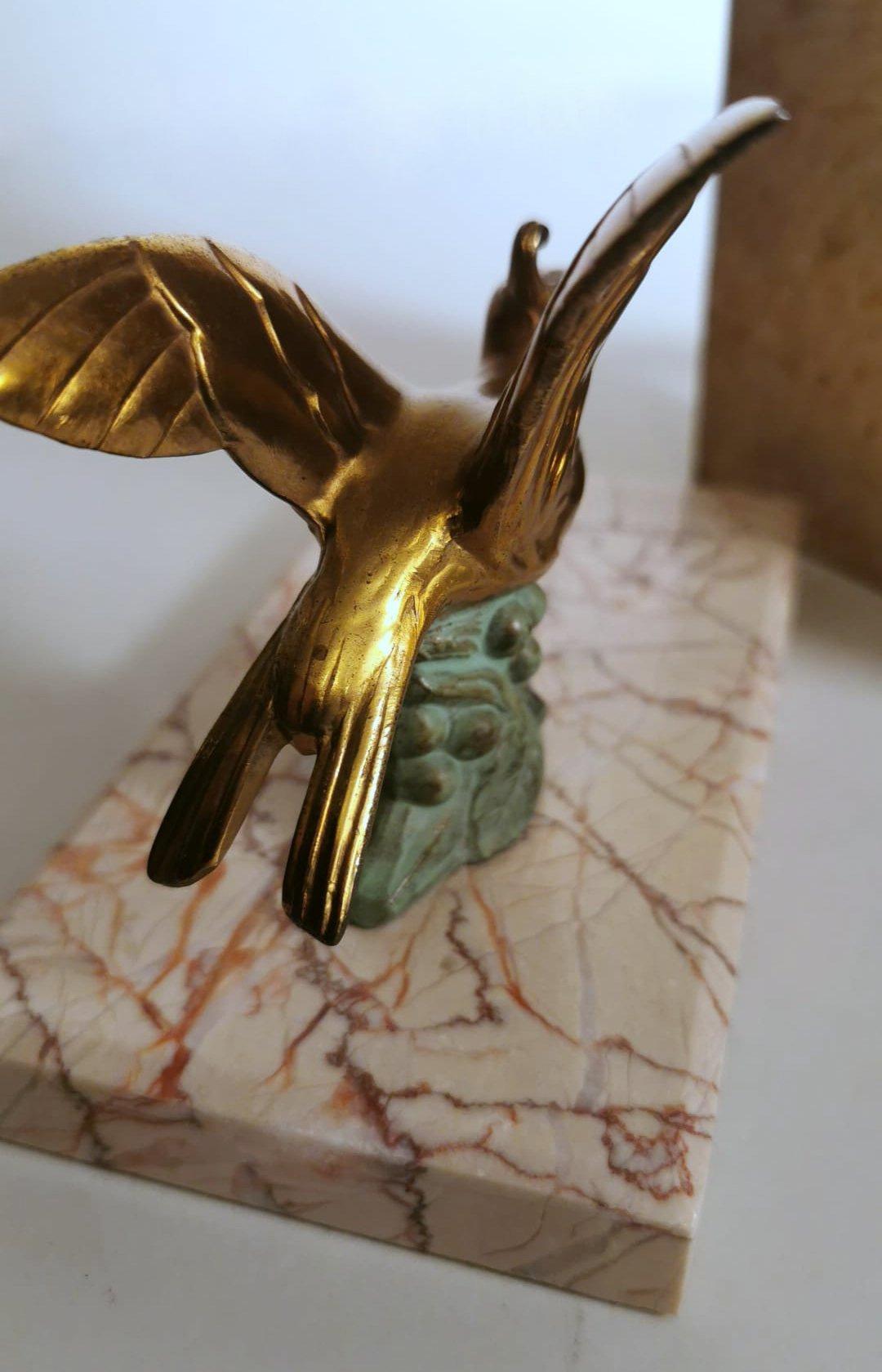 Art Deco France Pair Of Metal Bird Bookends With Fine Marble Base For Sale 4