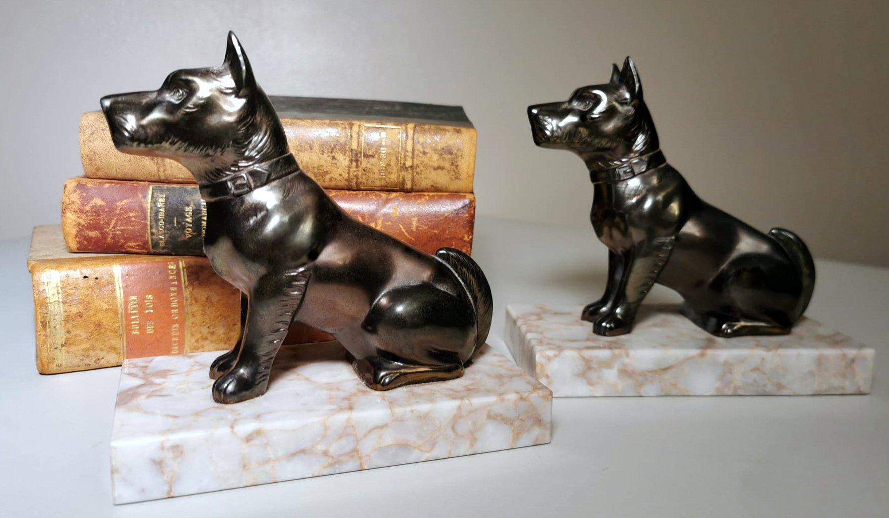 Art Deco France Pair of Metal Bookends Dogs and Fine Marble Base 9