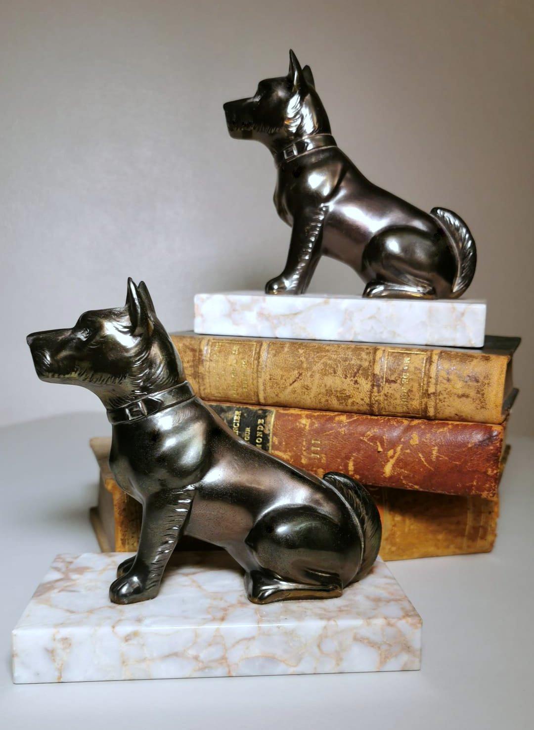 Art Deco France Pair of Metal Bookends Dogs and Fine Marble Base 10
